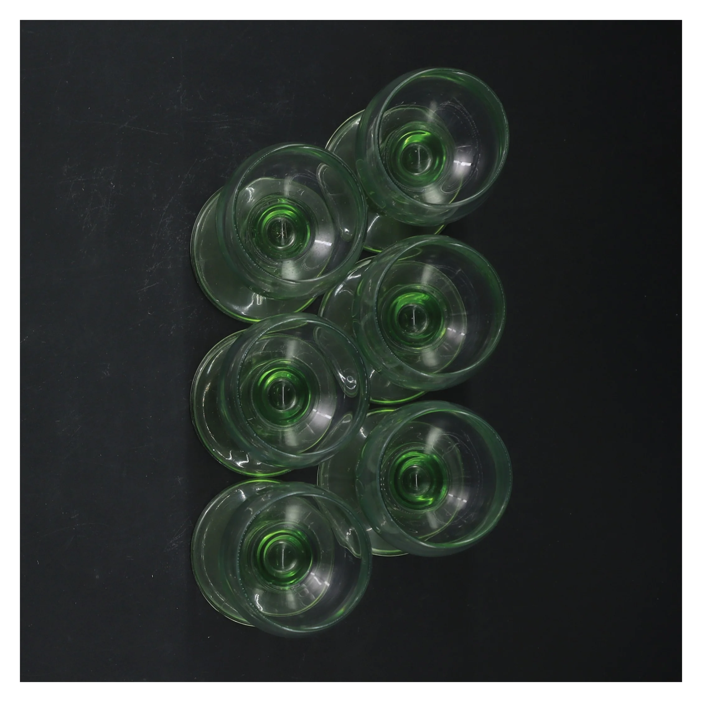 Glas med grøn base, 6 styk (str. 6 styk, 12 cm)