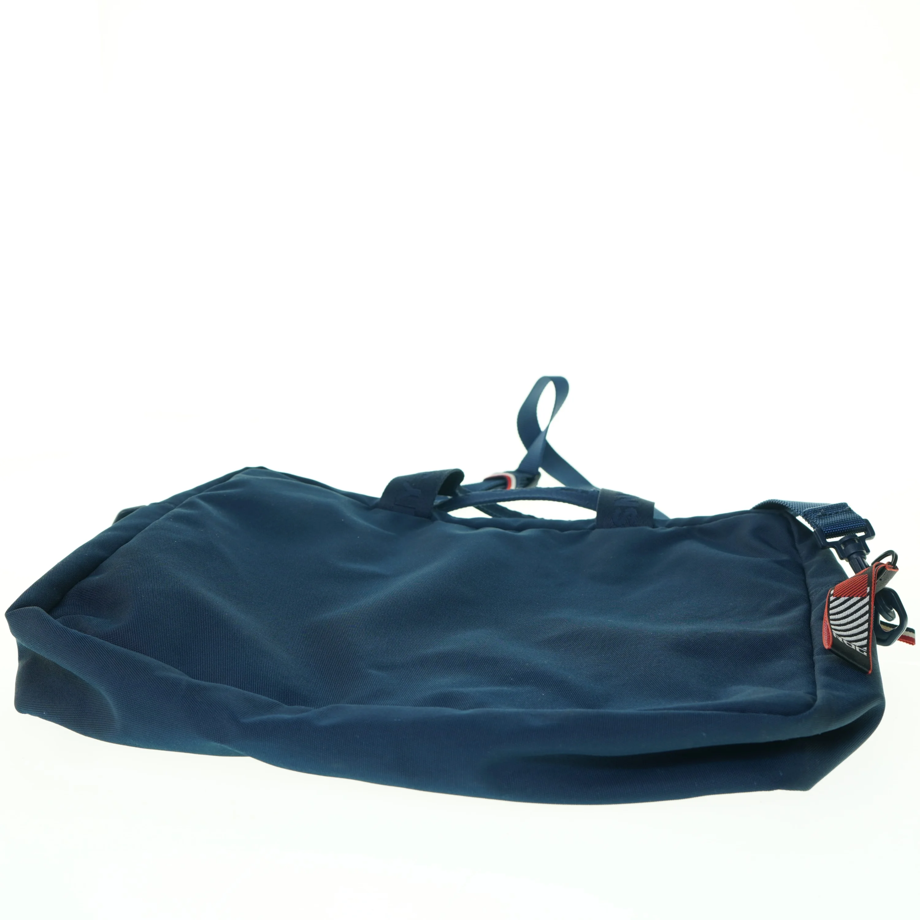 Taske fra Tommy Hilfiger (str. 42 x 33)