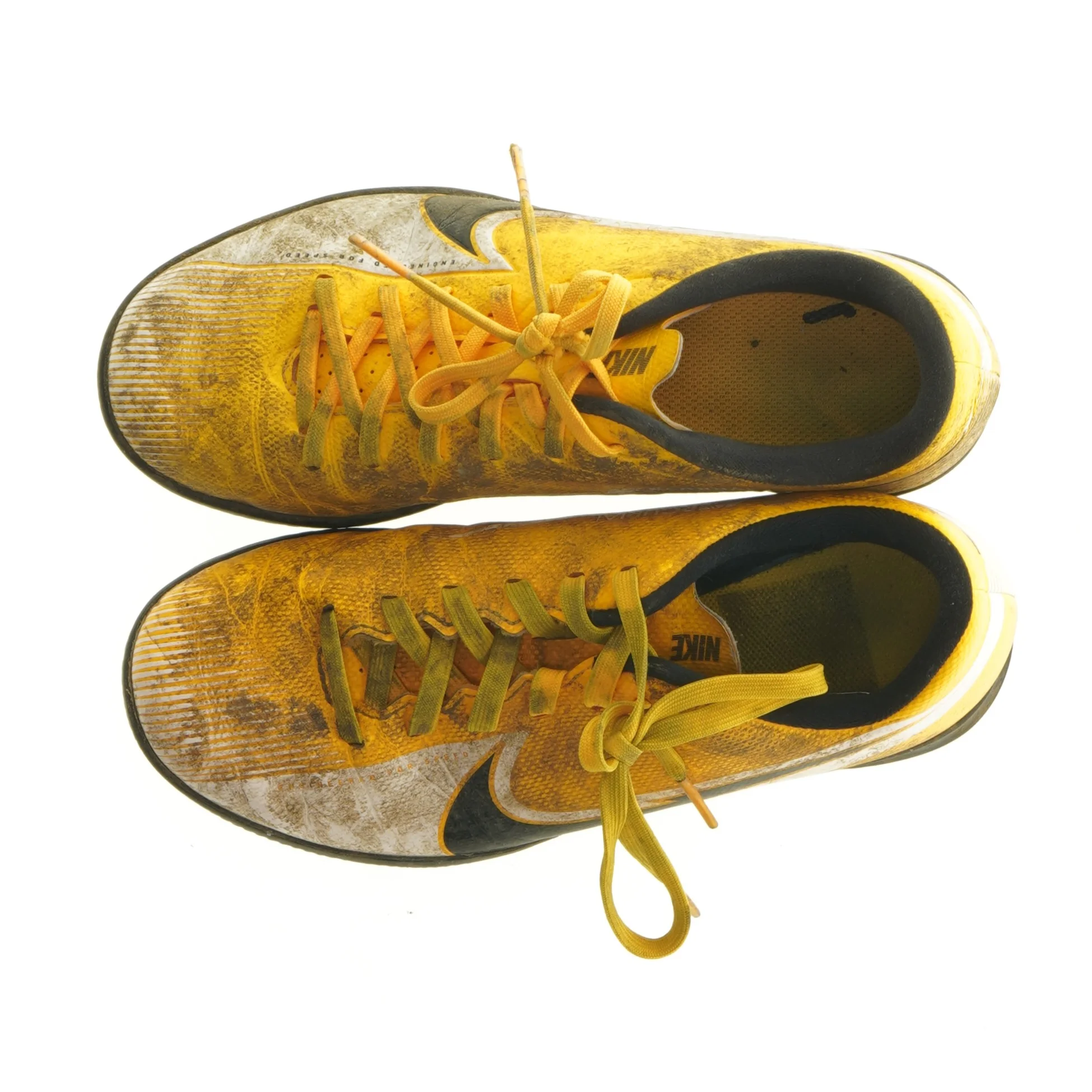 Brugte fodboldstøvler fra Nike (str. 34)