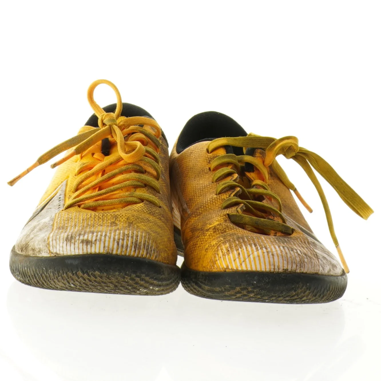 Brugte fodboldstøvler fra Nike (str. 34)