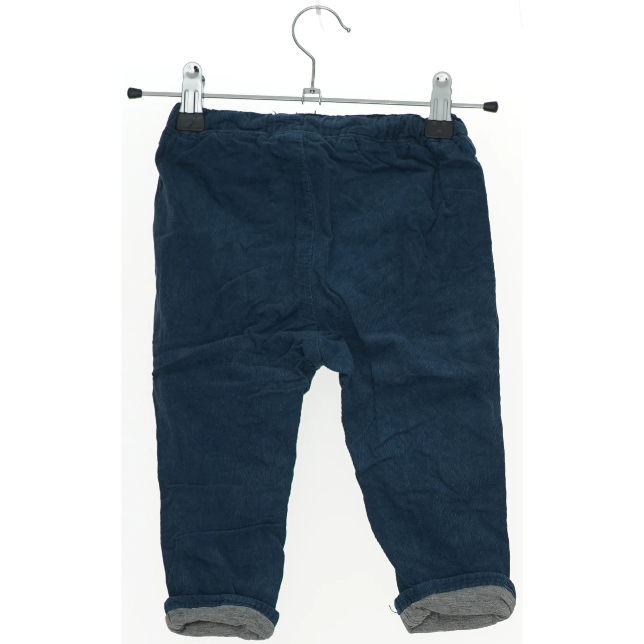 Fløjsbukser til børn fra H&M (str. 86)