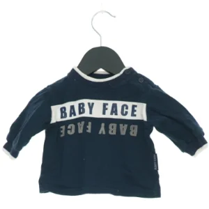 Bluse fra Babybaby (str. 62 cm)