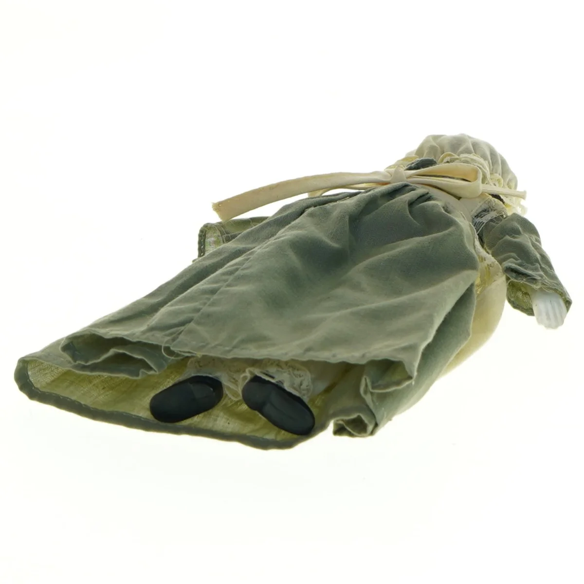 Porcelænsdukke med grøn kjole (str. 19x7 cm)