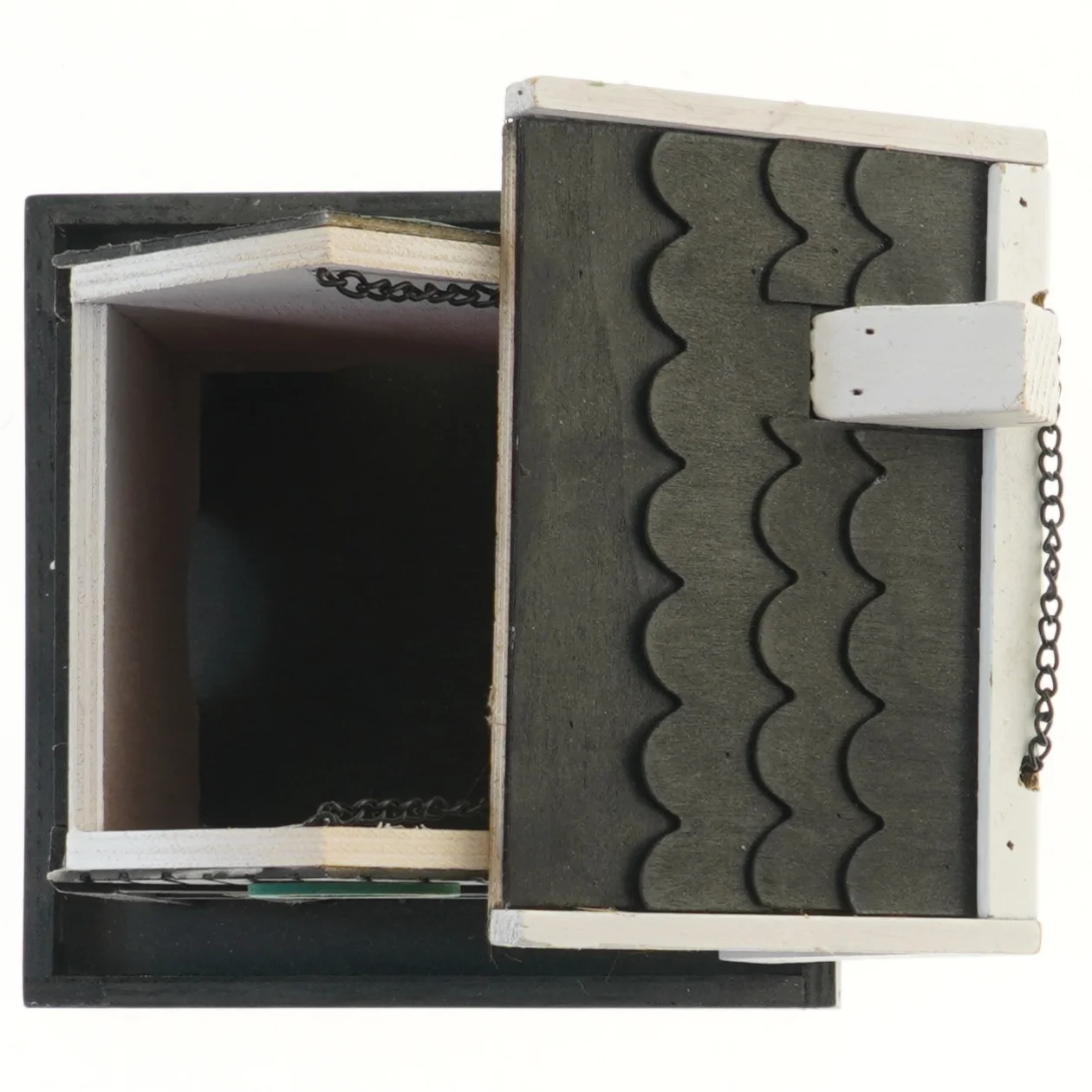 Dekorativ fuglehus (str. 24x20x20 cm)