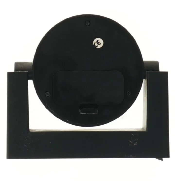 Sort bordklokke med NFF logo fra Norges Fotballforbund (str. 13x12 cm)