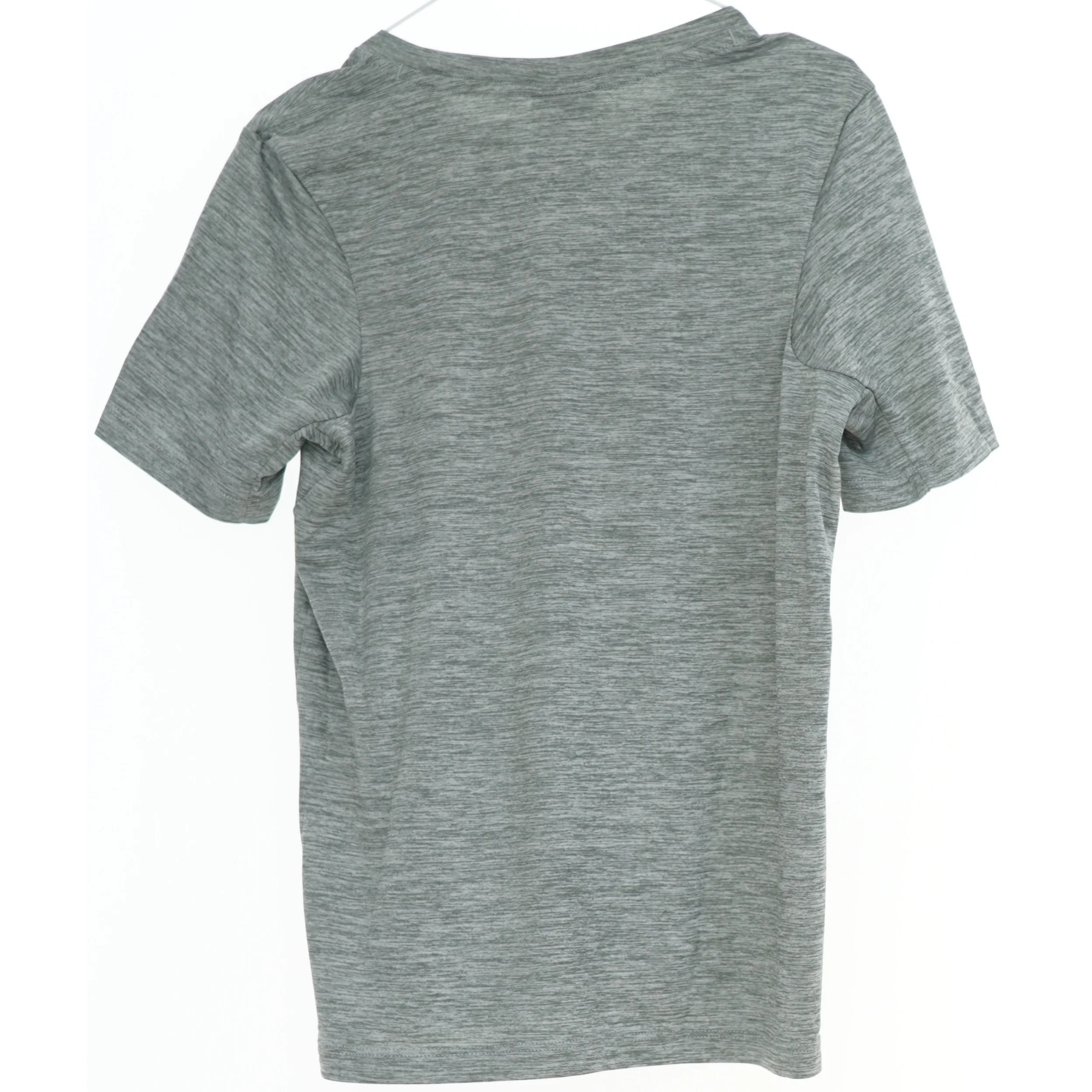 Grå T-shirt med logo fra Nike (str. M)