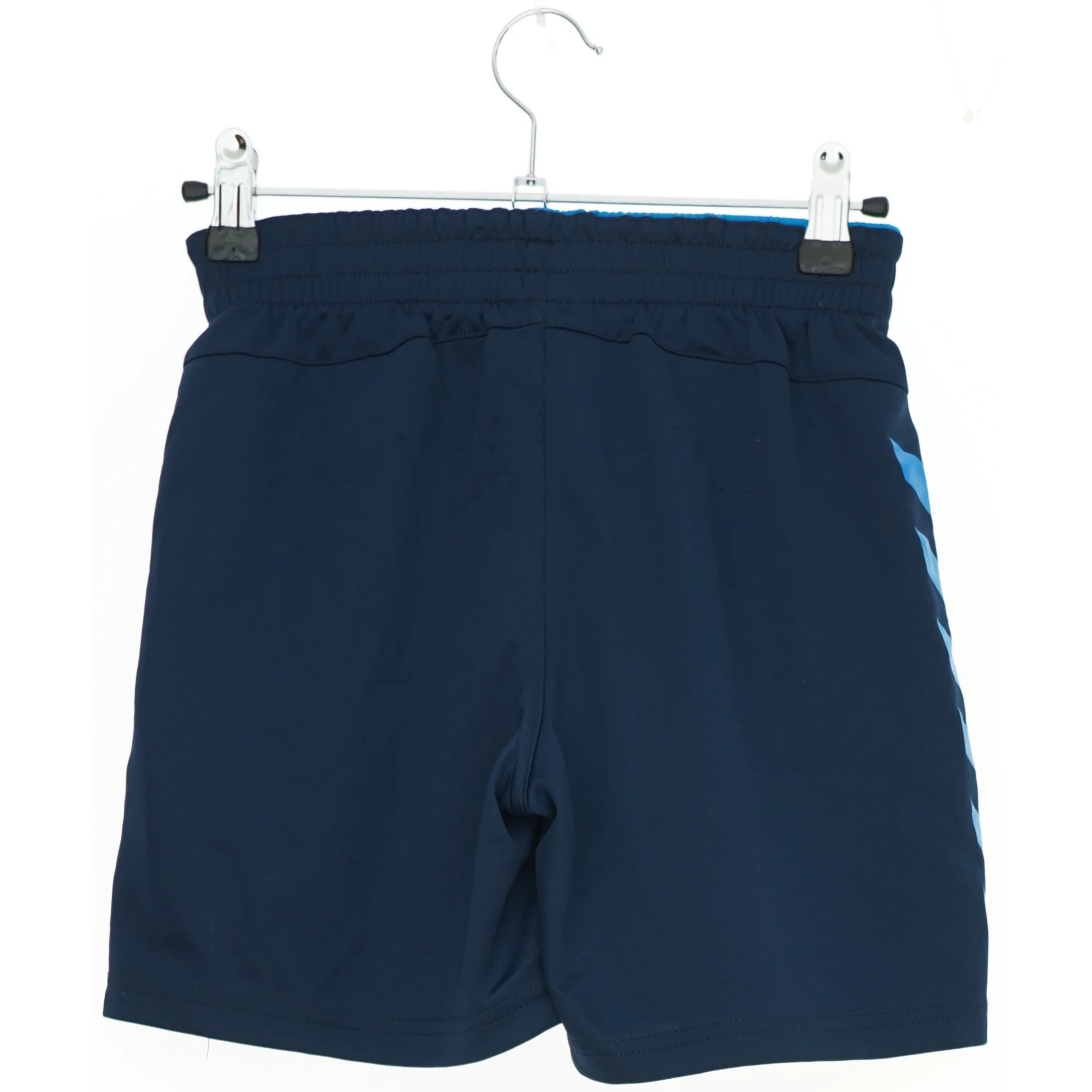 Sports Shorts fra Hummel (str. 152)