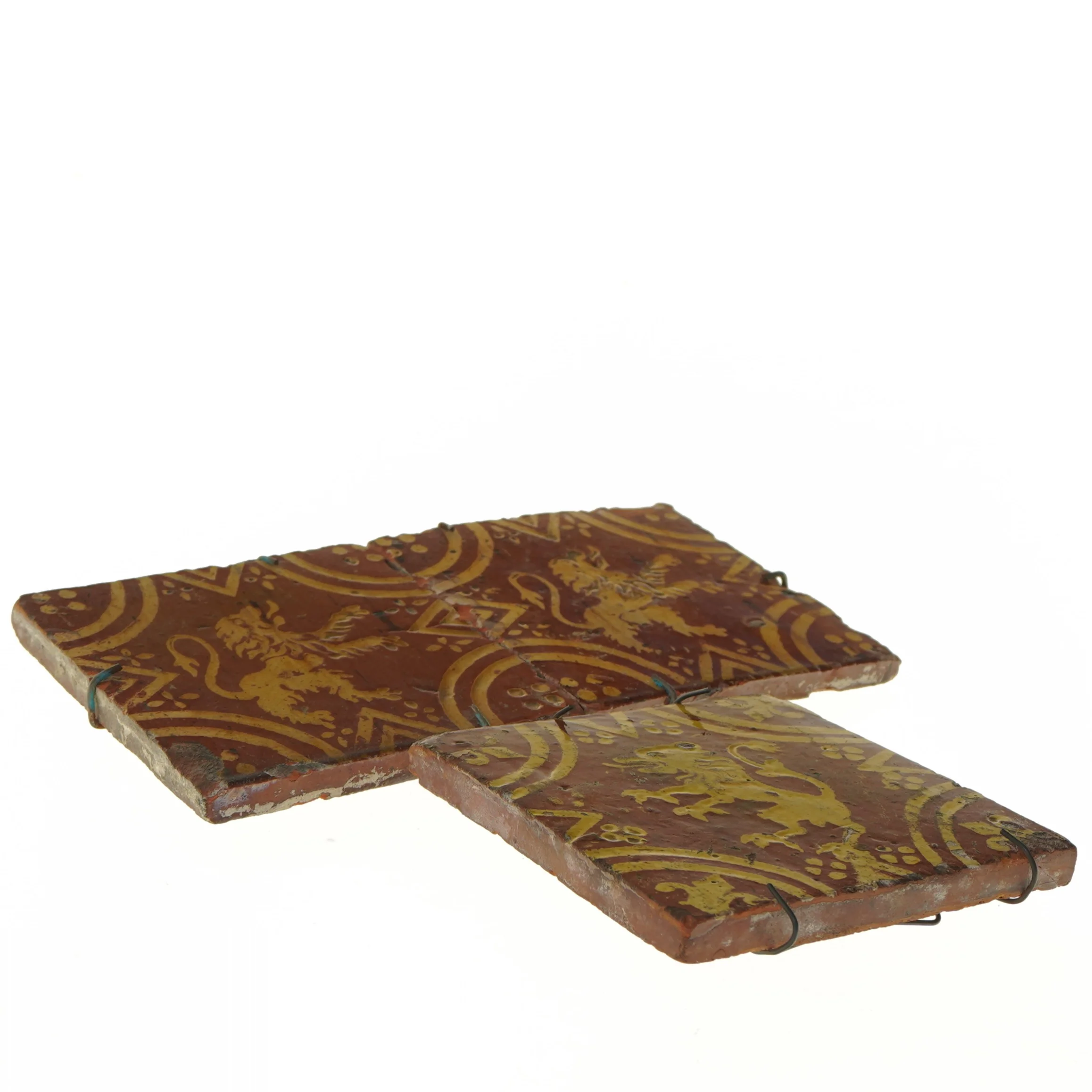 Oranje fliser med løvemotiv (str. 15,5x15,5 cm)