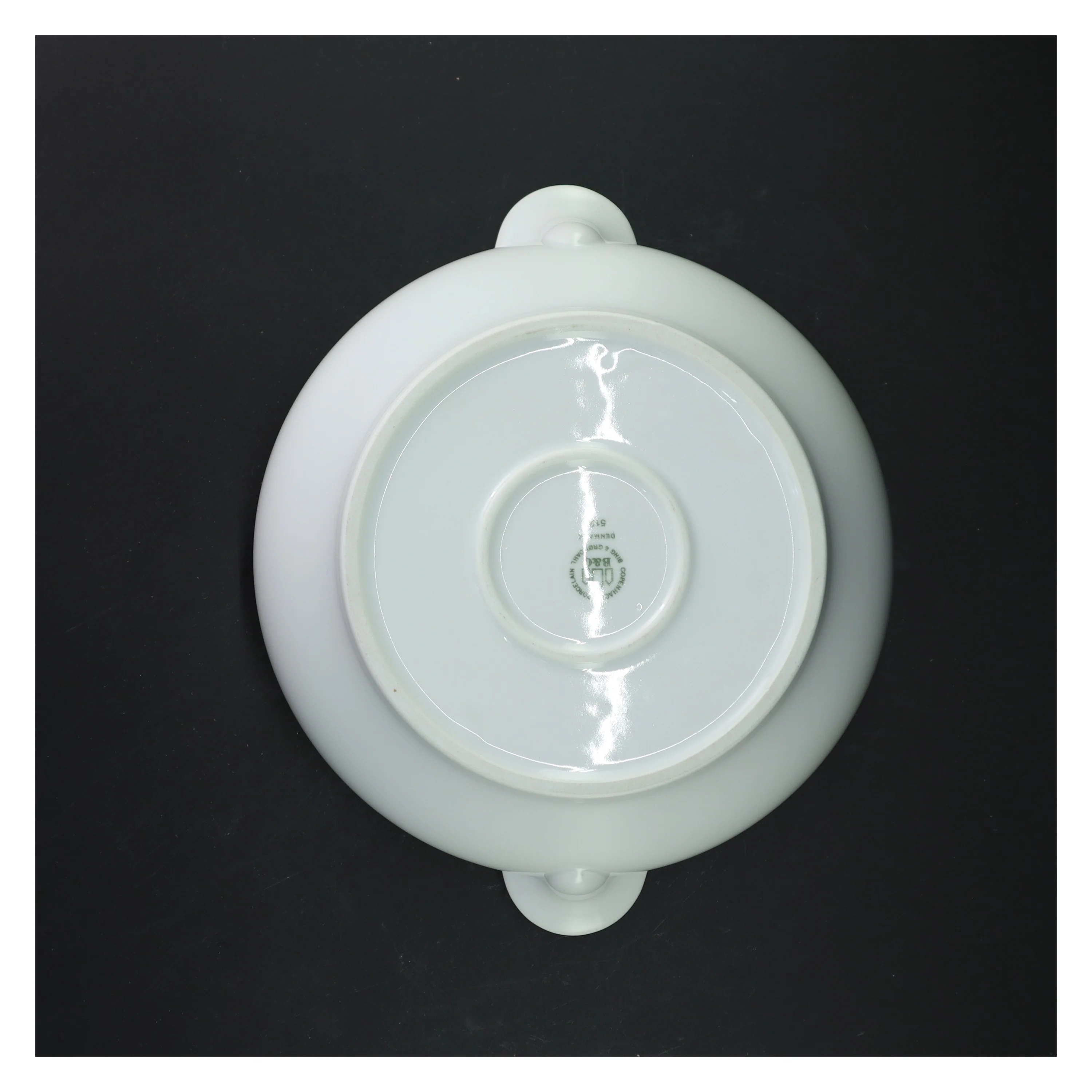 Porcelænsterrin med låg fra B&G (str. Ø 20x16 cm)