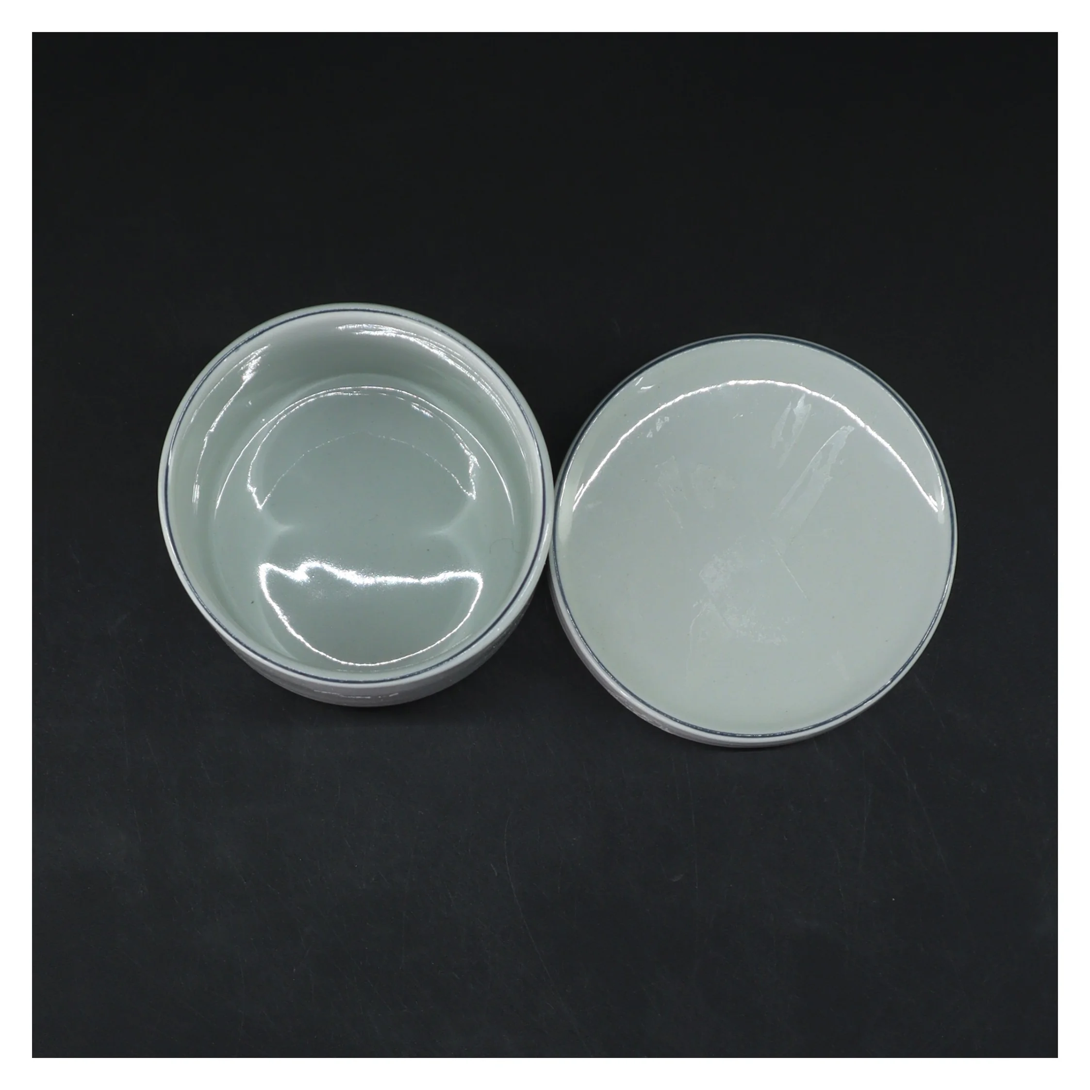 Blåkant sukkerskål med låg fra Royal Copenhagen (str. Ø 8,5 cm højde 8 cm)