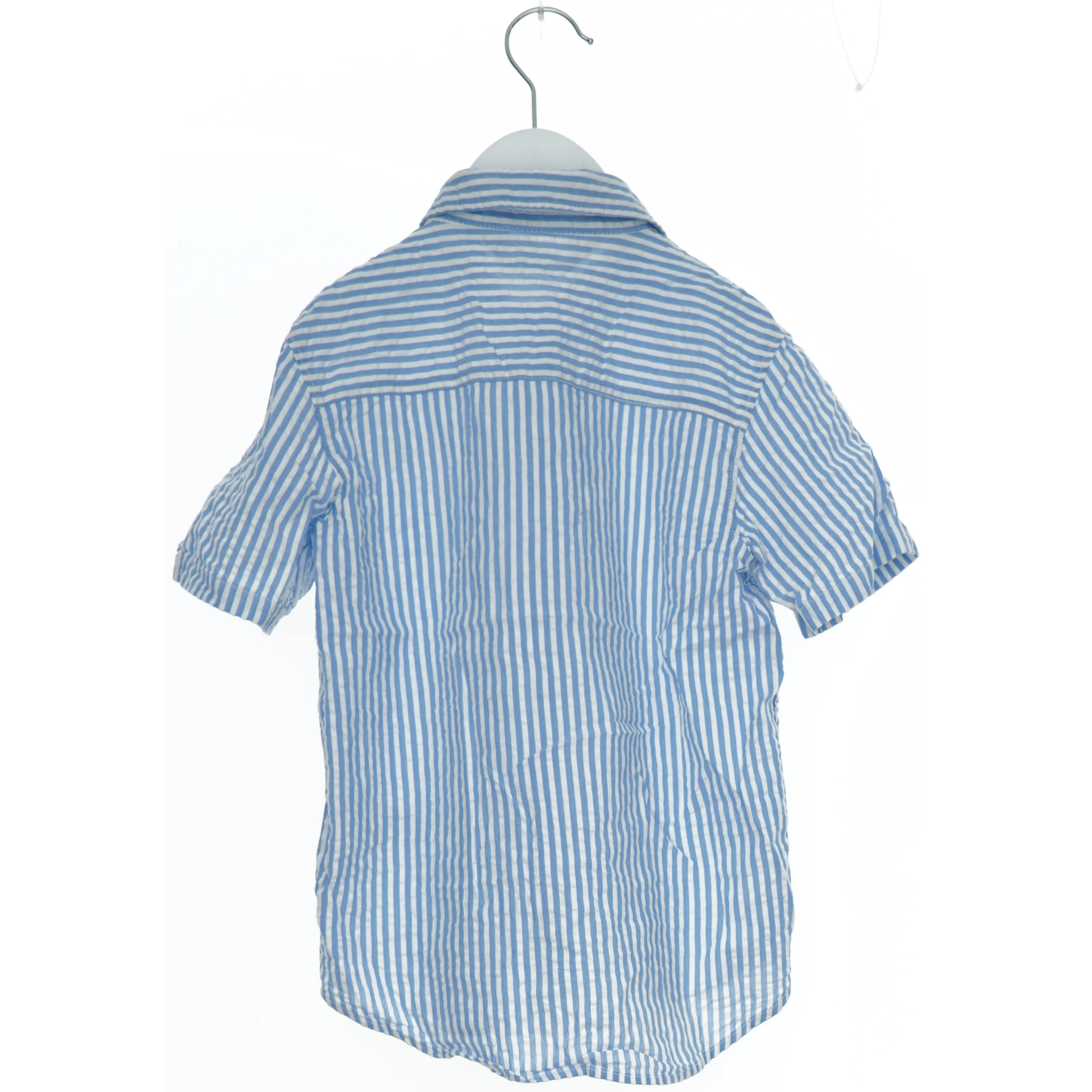 Stribet kortærmet skjorte fra H&M (str. 122)