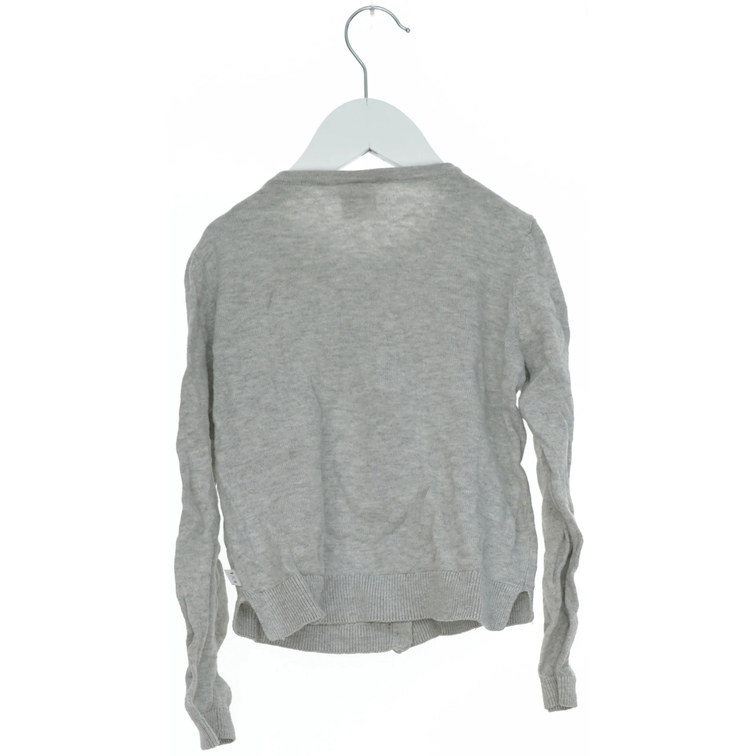 Grå cardigan fra Luca & Lola (str. 116)