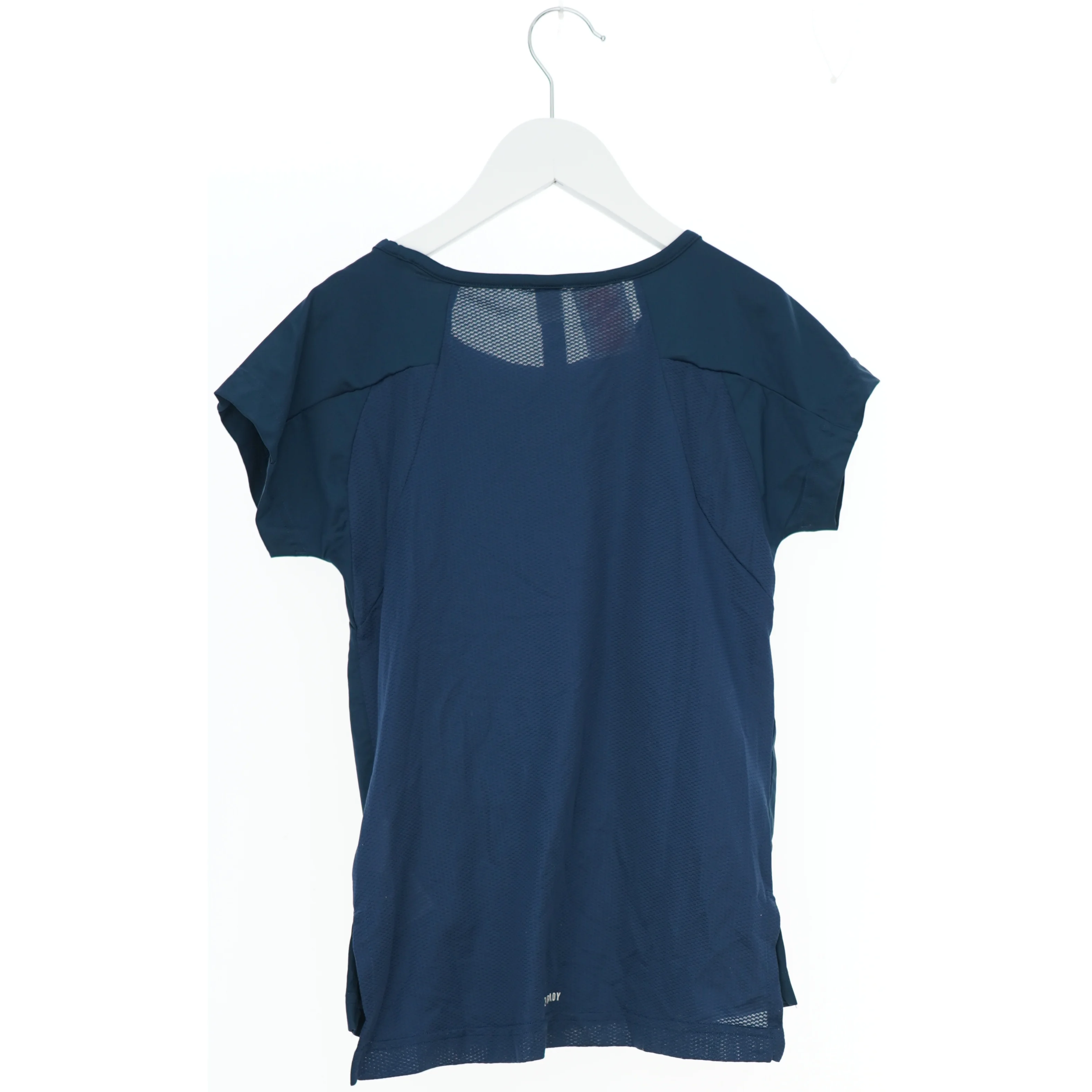 Blå T-shirt med danseskrift fra Adidas (str. 140)