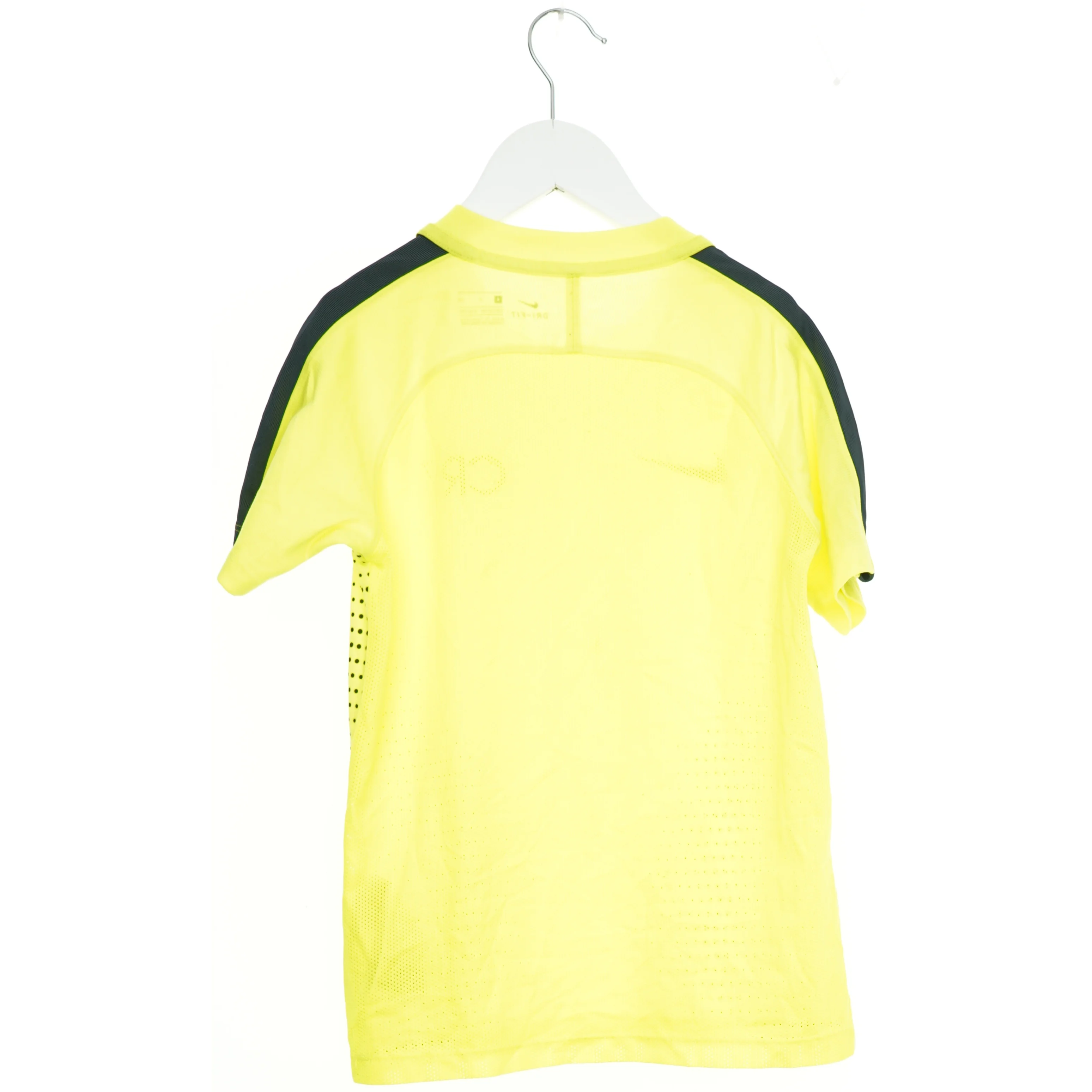 T-shirt med CR7 logo fra Nike (str. 134)