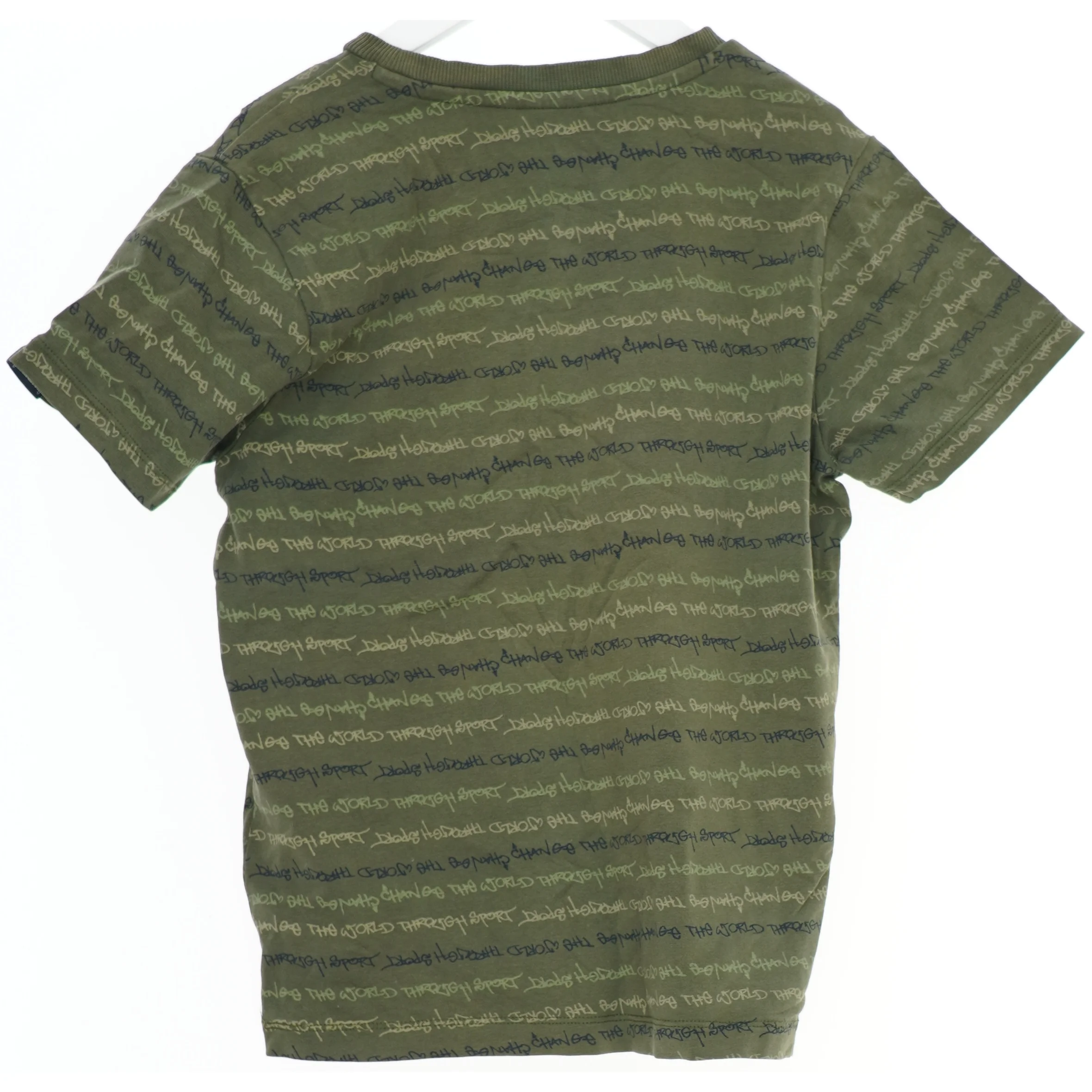 T-shirt med grafik fra Hummel (str. 134)