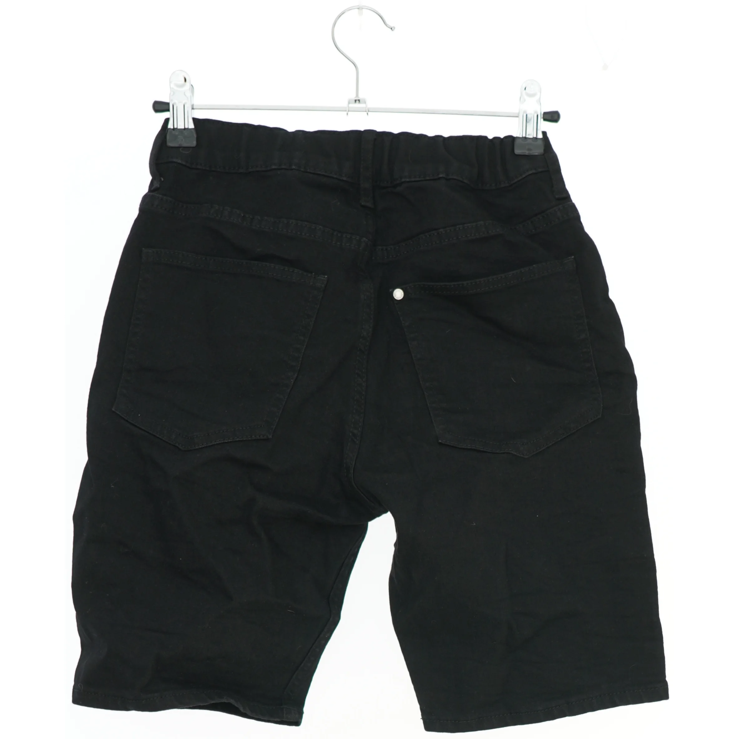Børne shorts i sort farve fra H&M (str. 152)