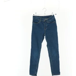 Jeans fra H&M (str. 134 cm)