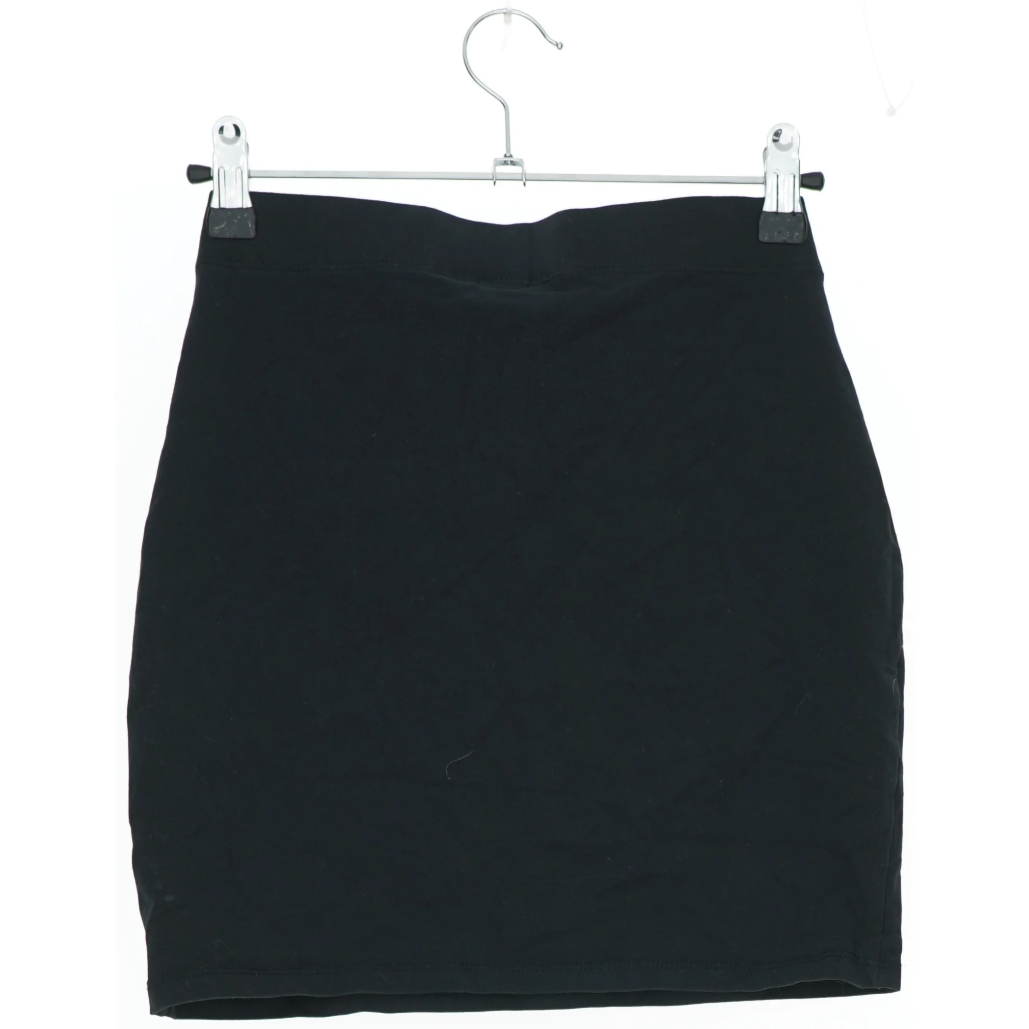 Sort nederdel fra Clockhouse (str. S)