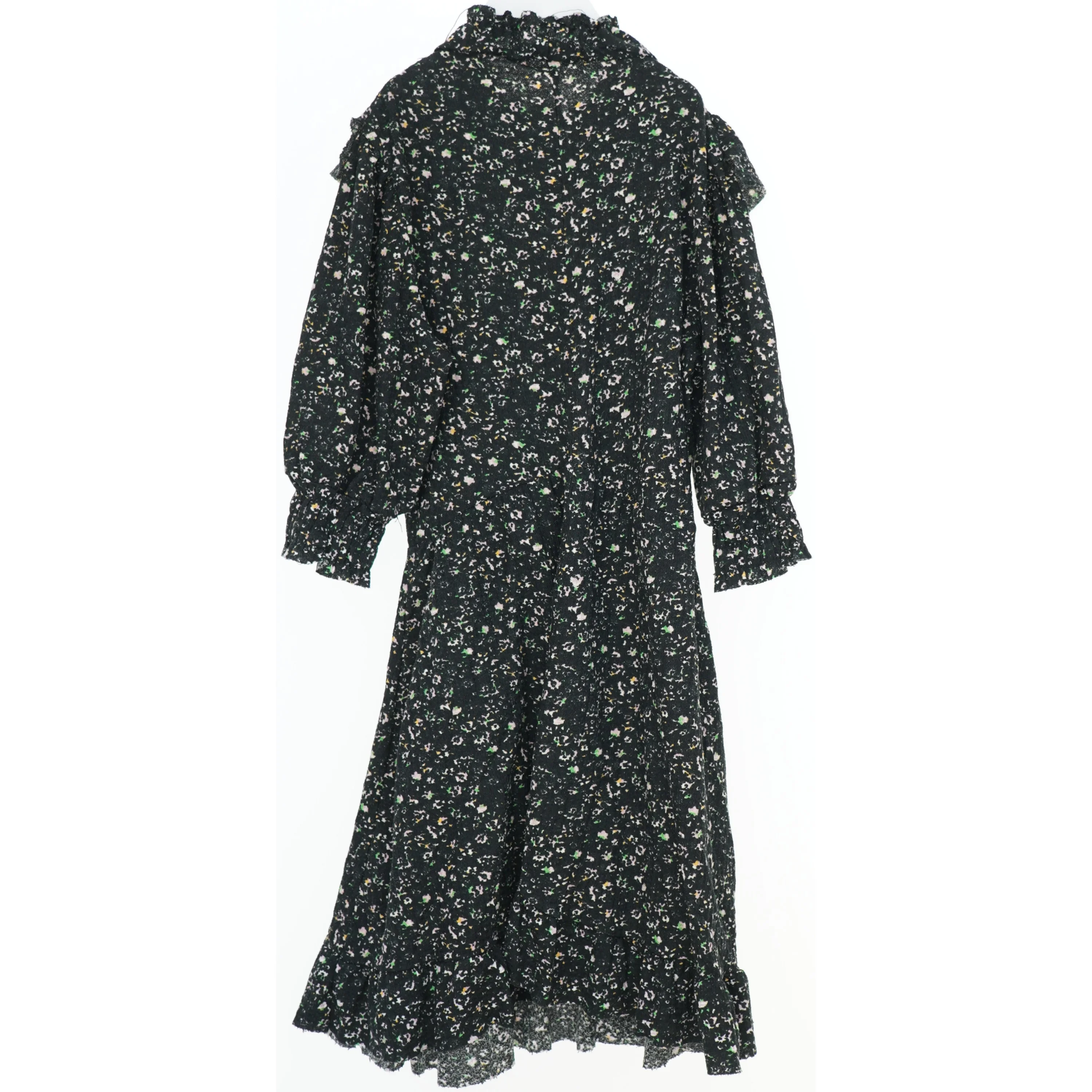 Langærmet blomsterkjole med flæser fra Zara (str. S)