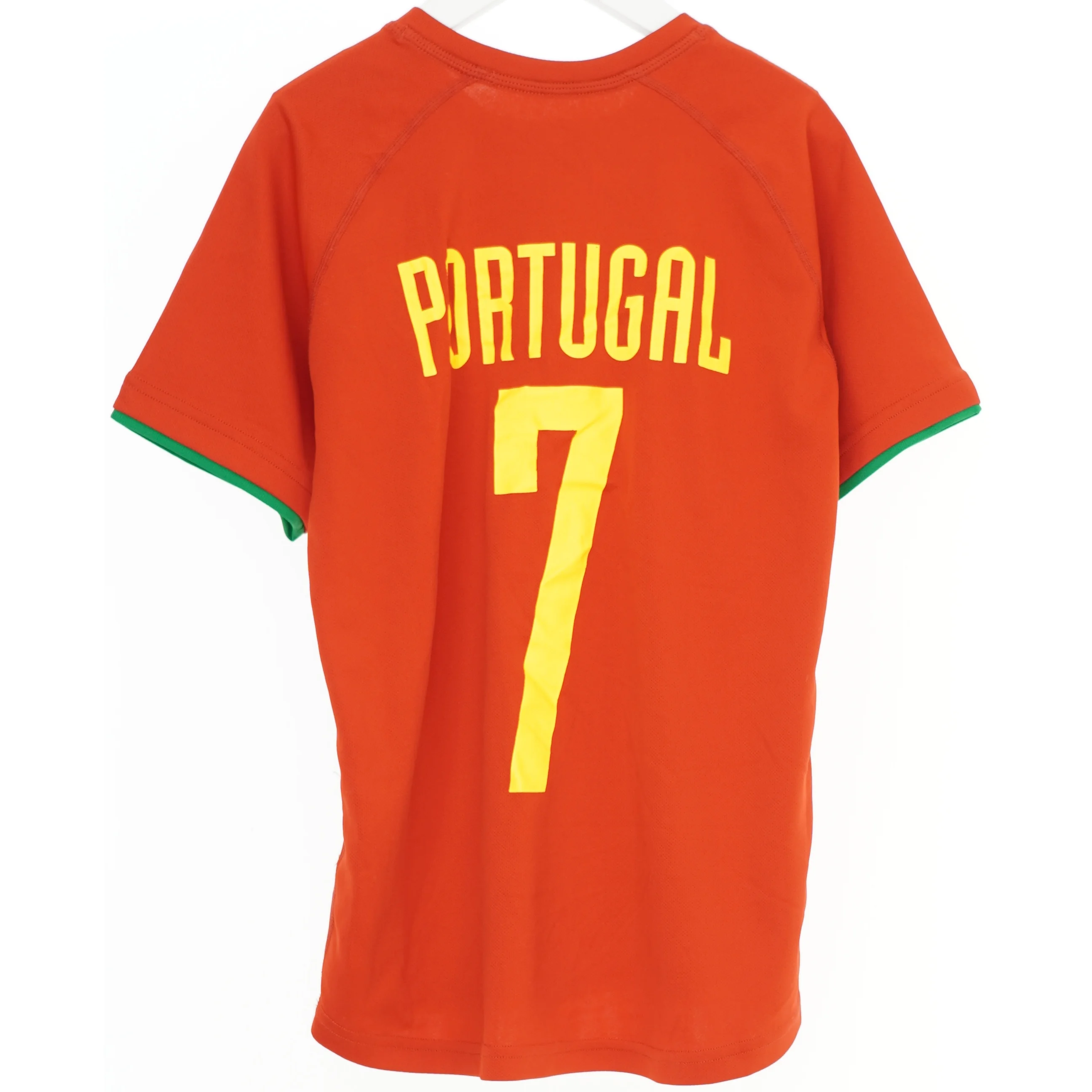 Portugal fodboldtrøje fra H&M (str. 140)