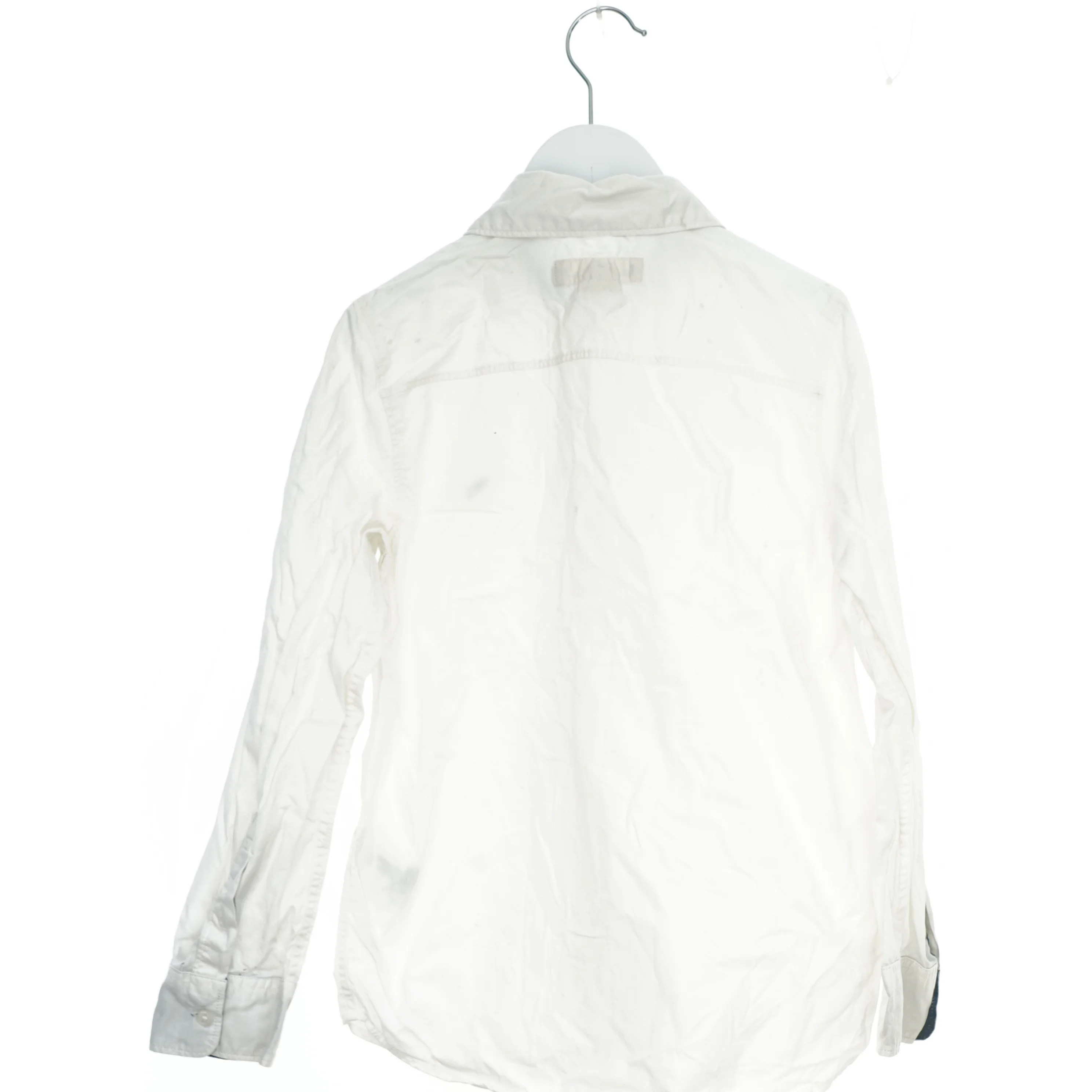 Hvid skjorte med langærmet fra Logg (str. 134)