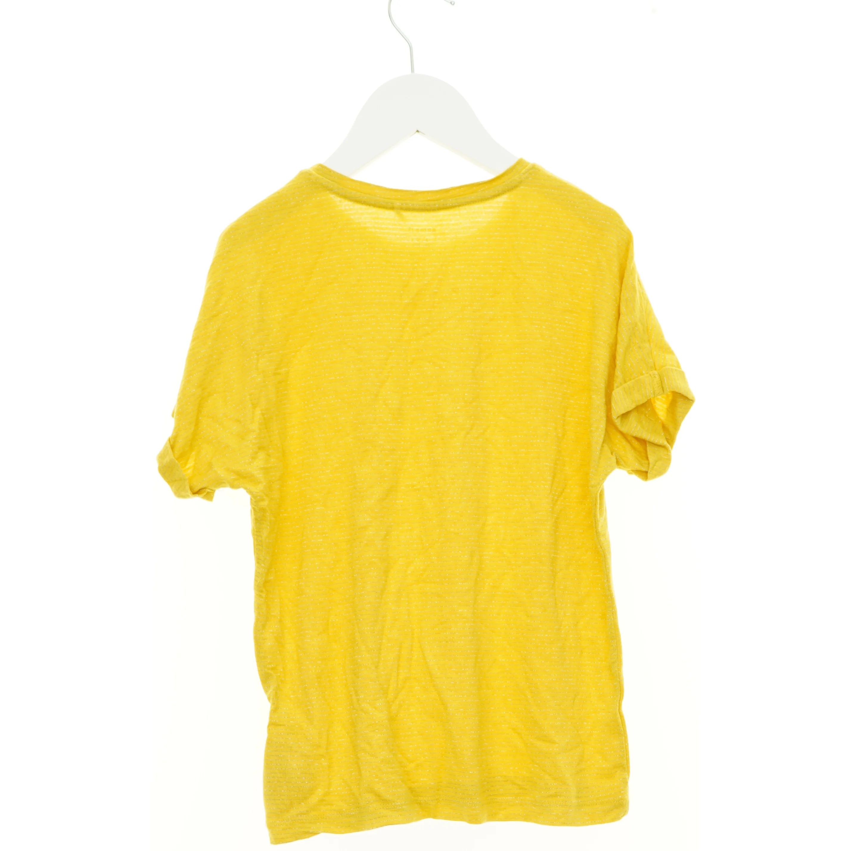 T-Shirt fra Name It (str. 140 cm)