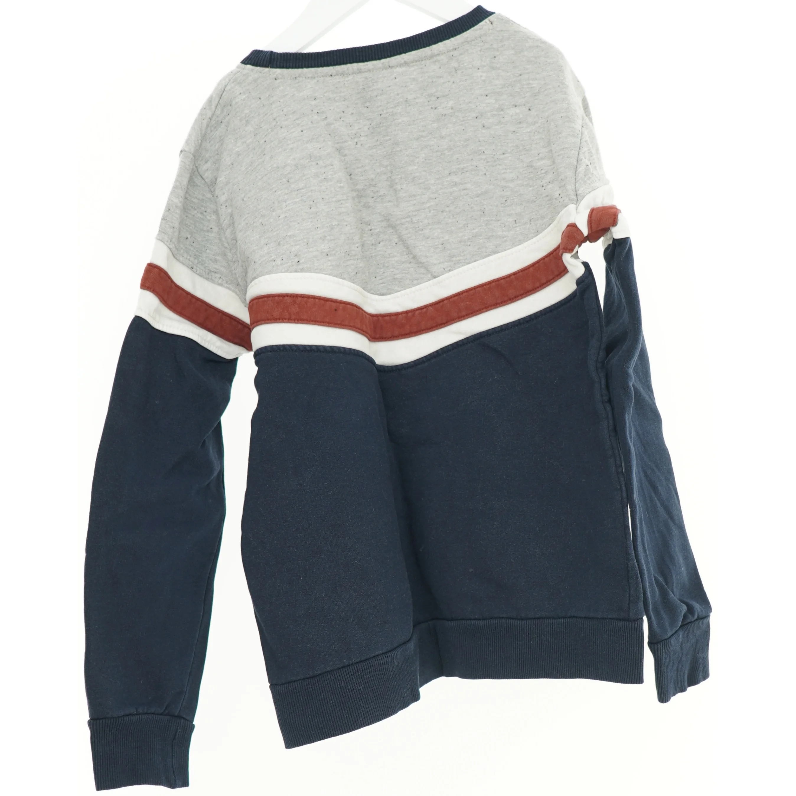 Bluse fra The New (str. 134 cm)