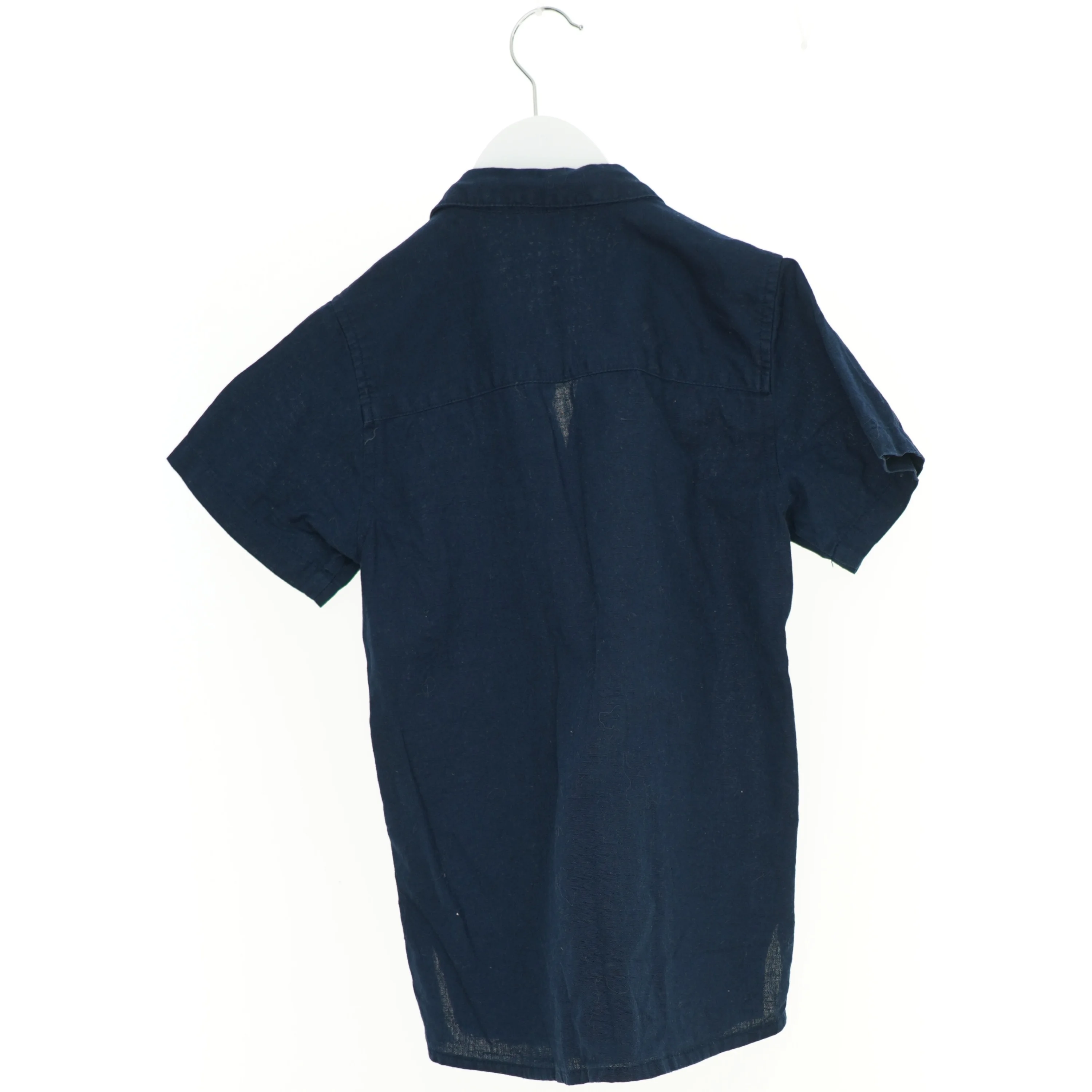 Skjorte fra DNG (str. 140 cm)