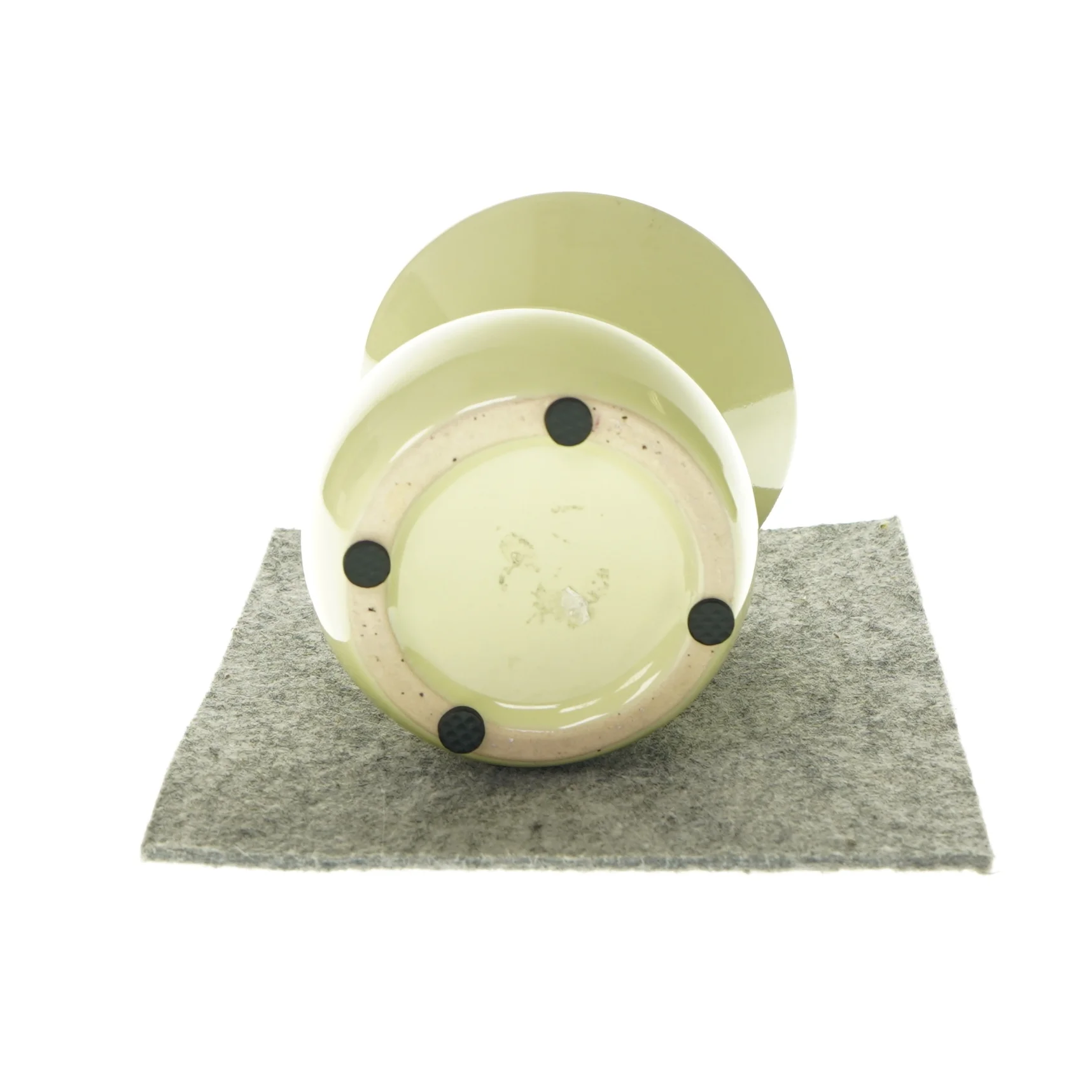 Skæv vase (str. HØ: 13x10 cm )