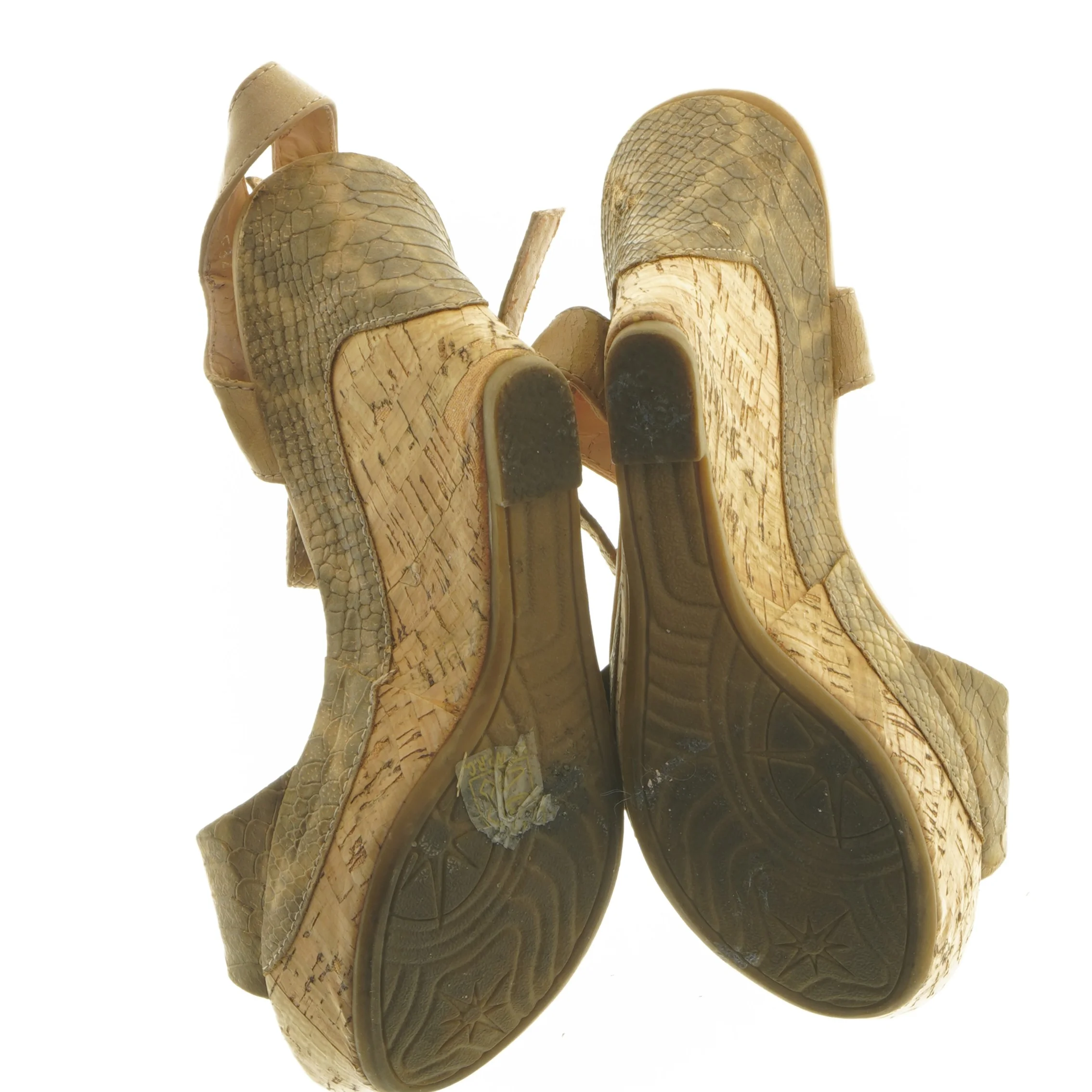 Sandaler med kilehæl (str. 37 )