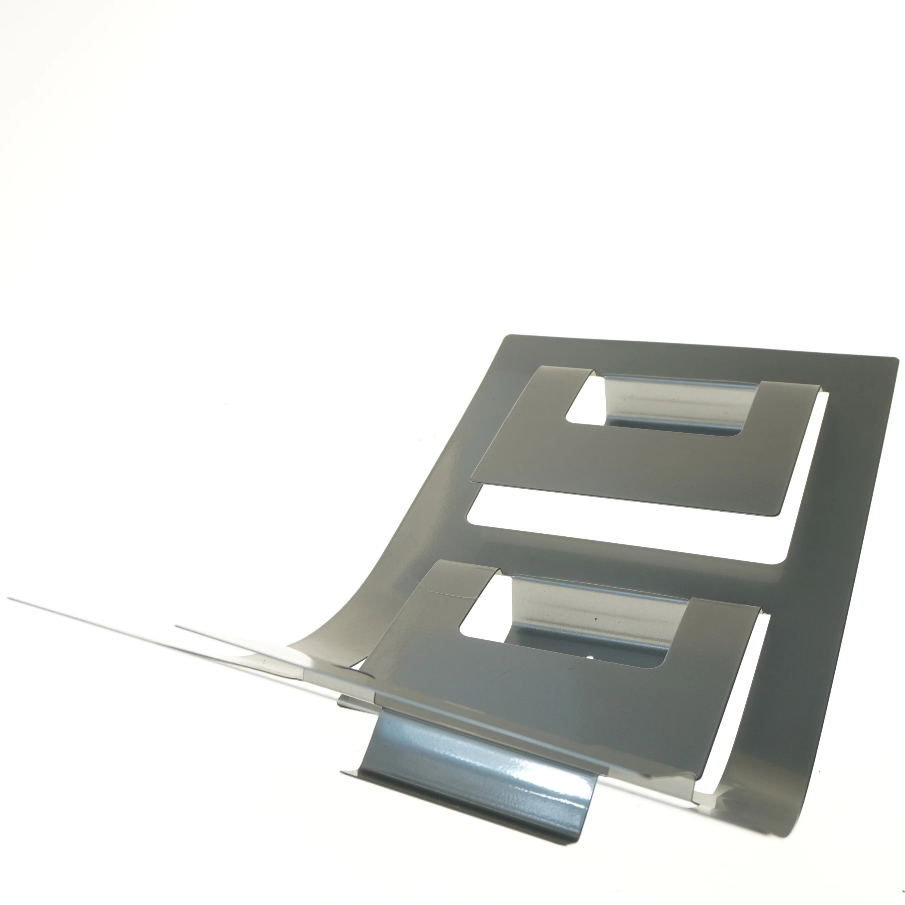 Metal vægopbevaring fra IKEA (str. 77x33 cm)