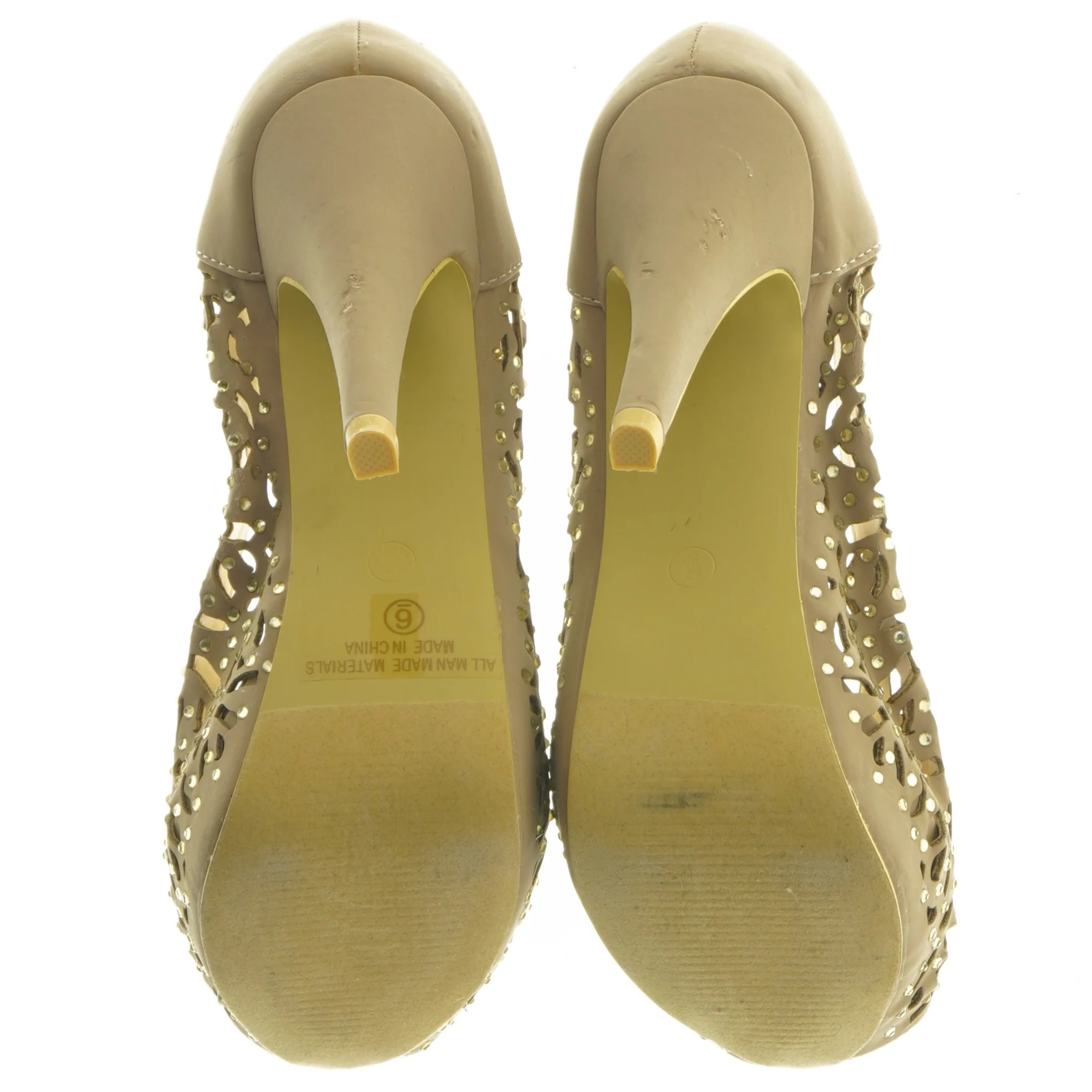 Beige højhælede sko i størrelse 36 fra Top Moda (str. 36 )