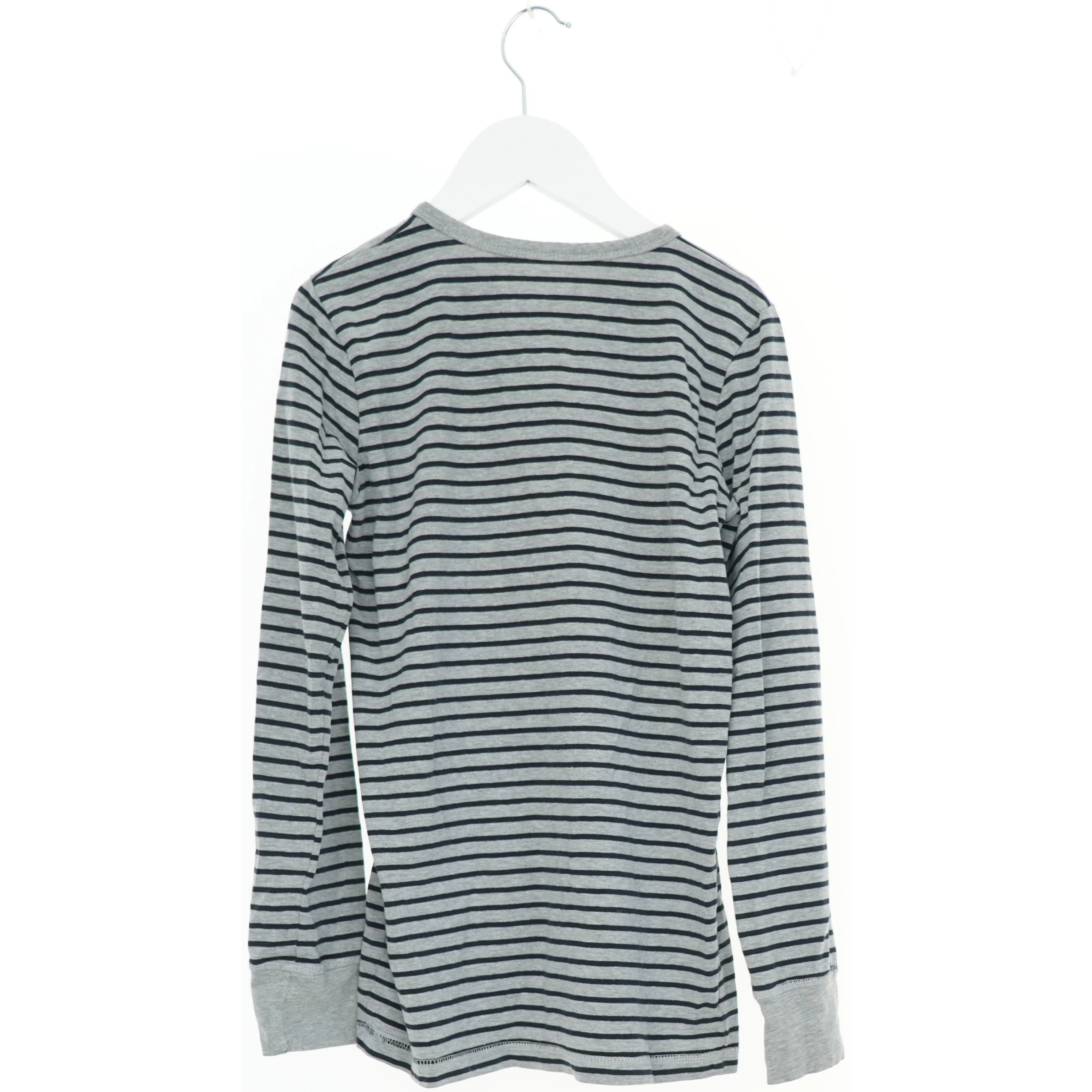 Langærmet stribet bluse med knapper fra Bakito (str. 152)