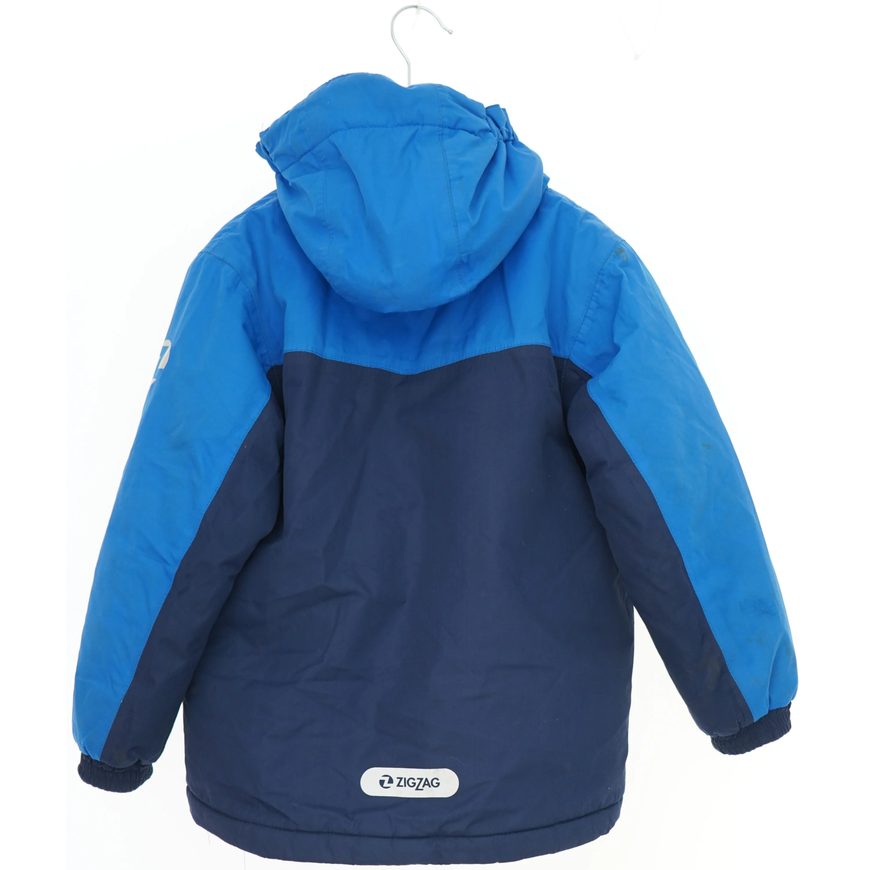 Børnevinterjakke med hætte fra ZigZag (str. 122)