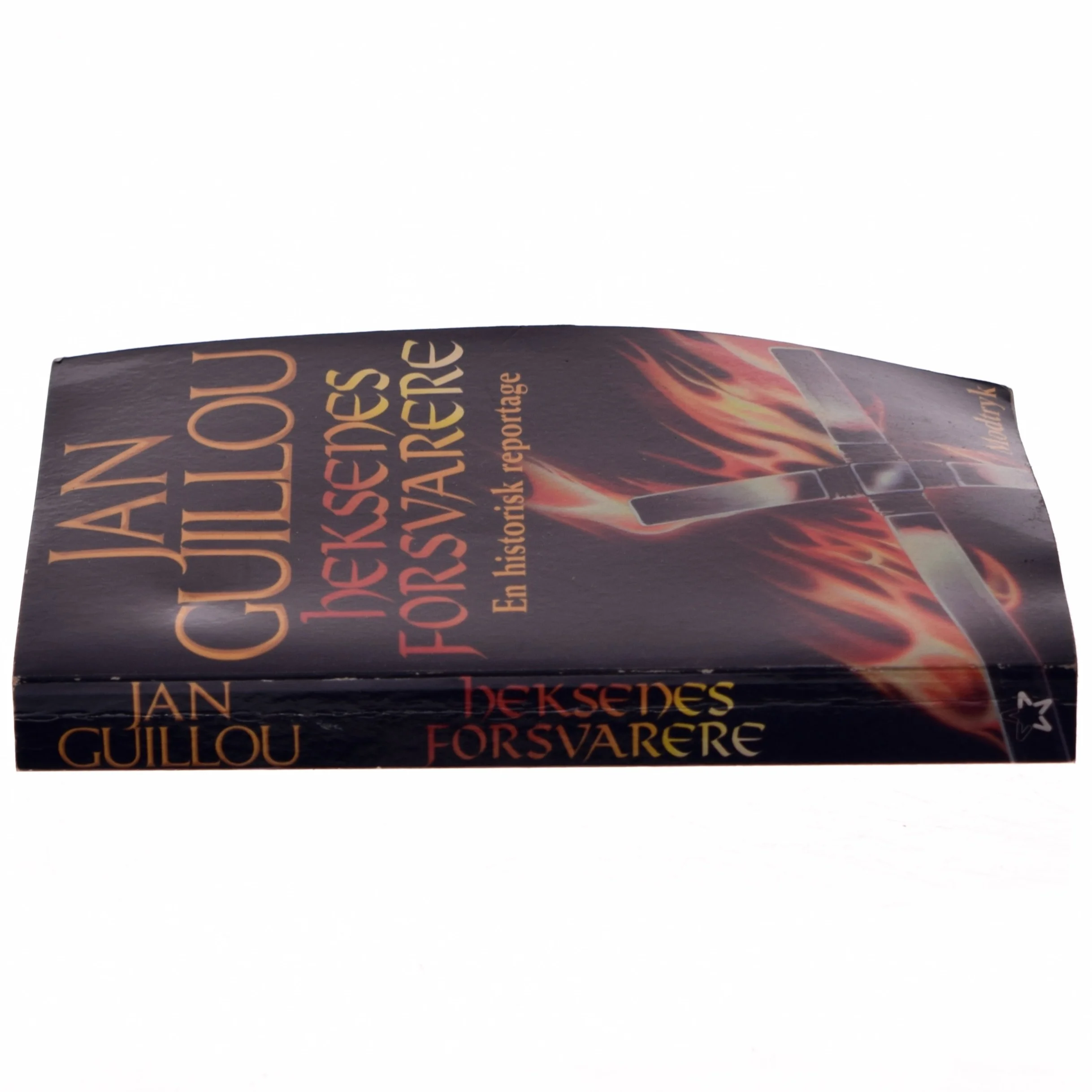 Heksenes forsvarere : en historisk reportage af Jan Guillou (Bog)