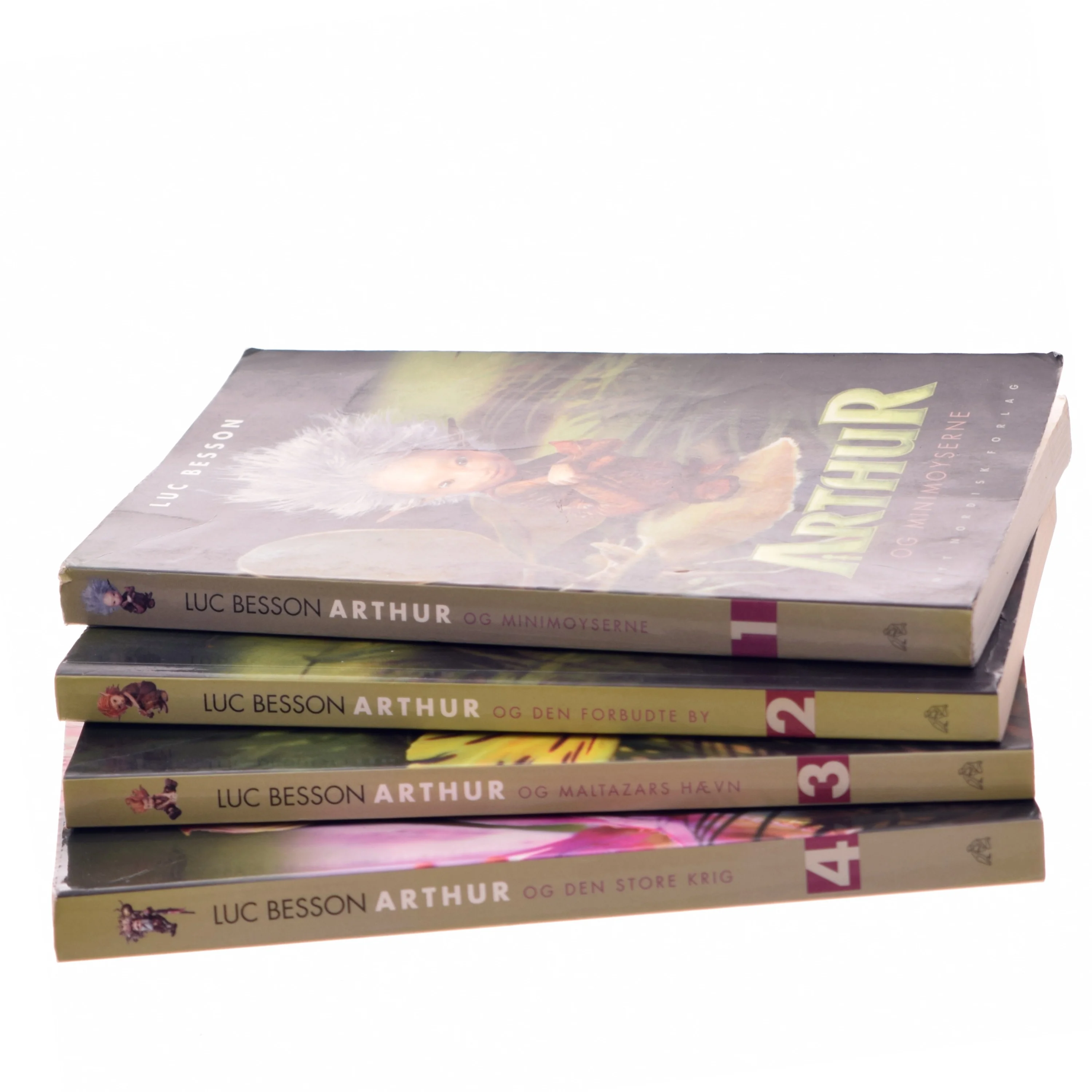 Bind 1-4- Athur og minimoyserne af Luc Besson (Bog)