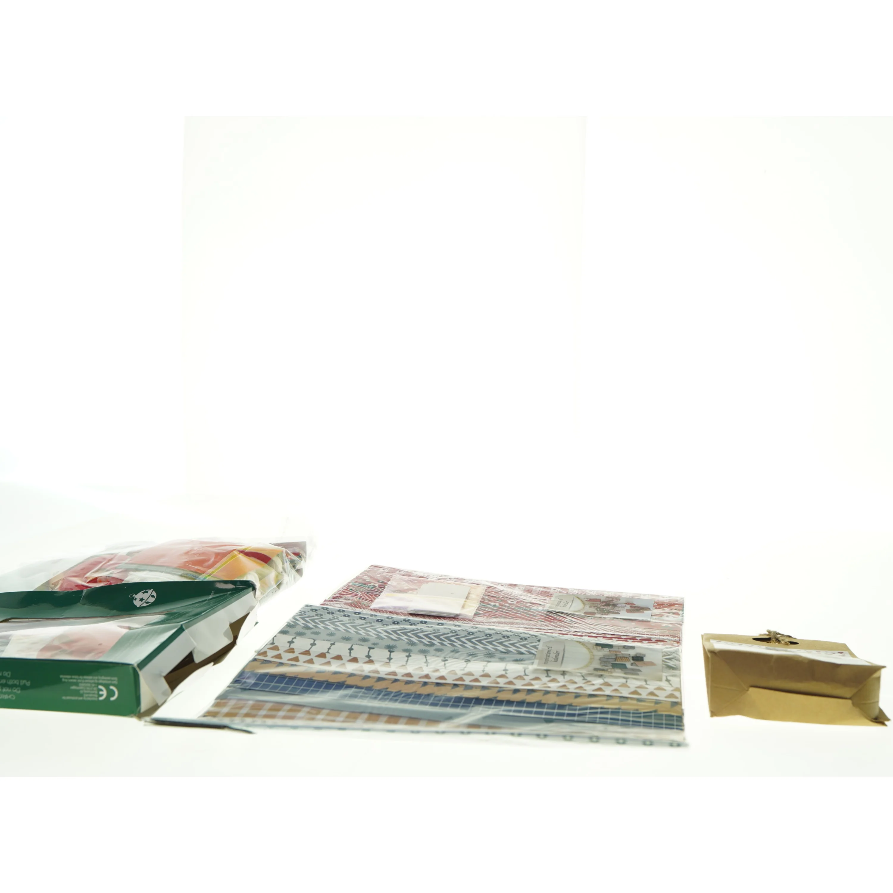 Julepynt og hobbyartikler