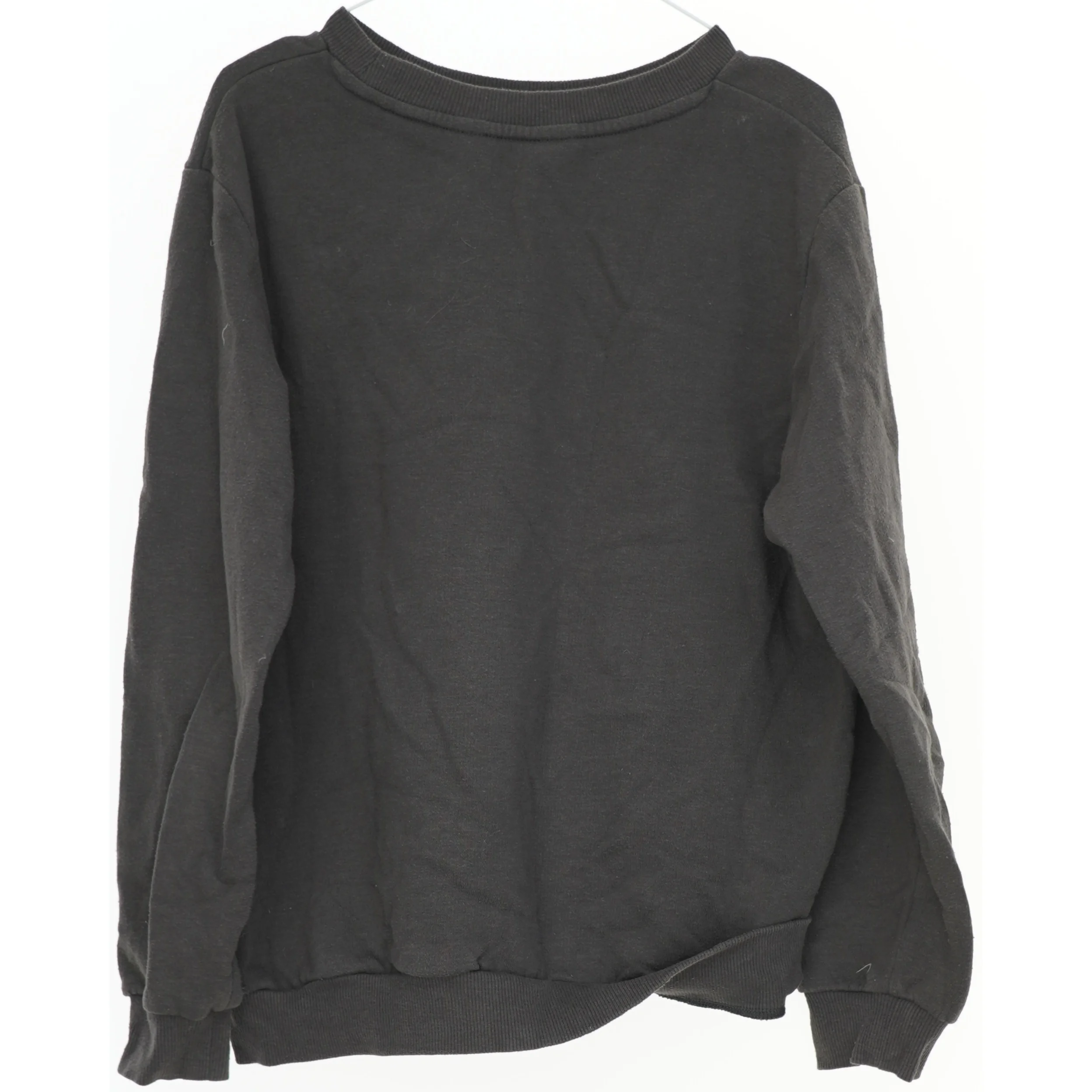 Sweatshirt med camping tema fra H&M (str. 140)