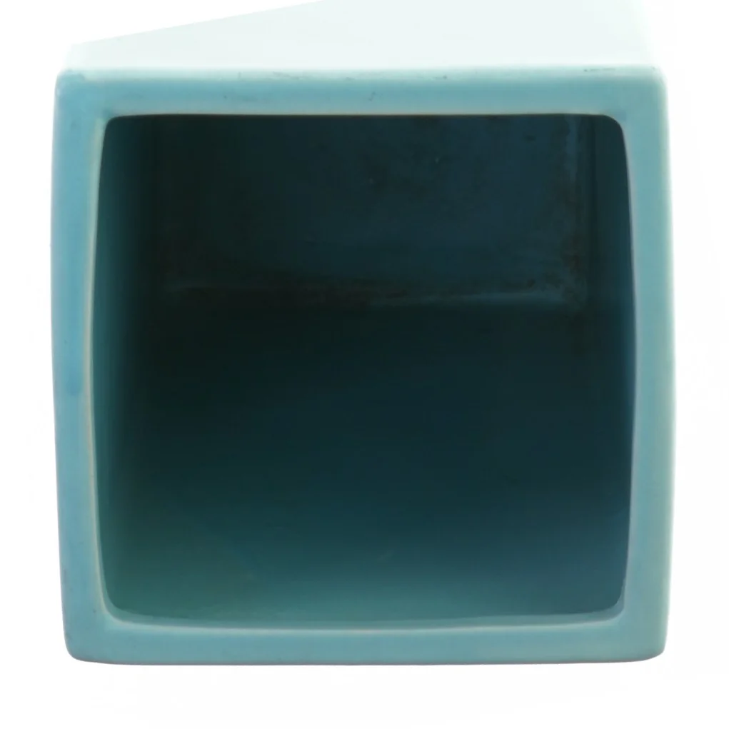 Vase fra 18 Laursen (str. 28 x 12 cm)