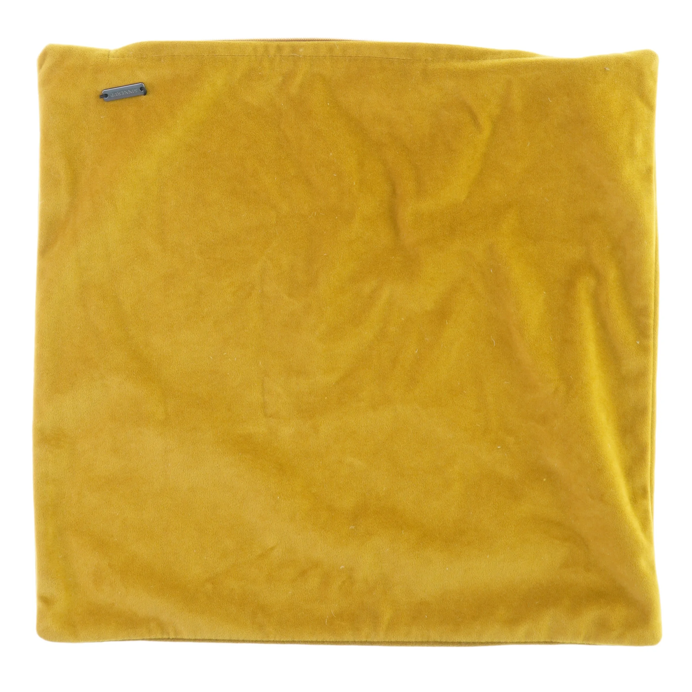 Pudebetræk fra Sinnerup (str. 40 gang 39 cm)