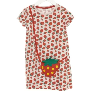 Kjole med jordbær (str. 122 cm)