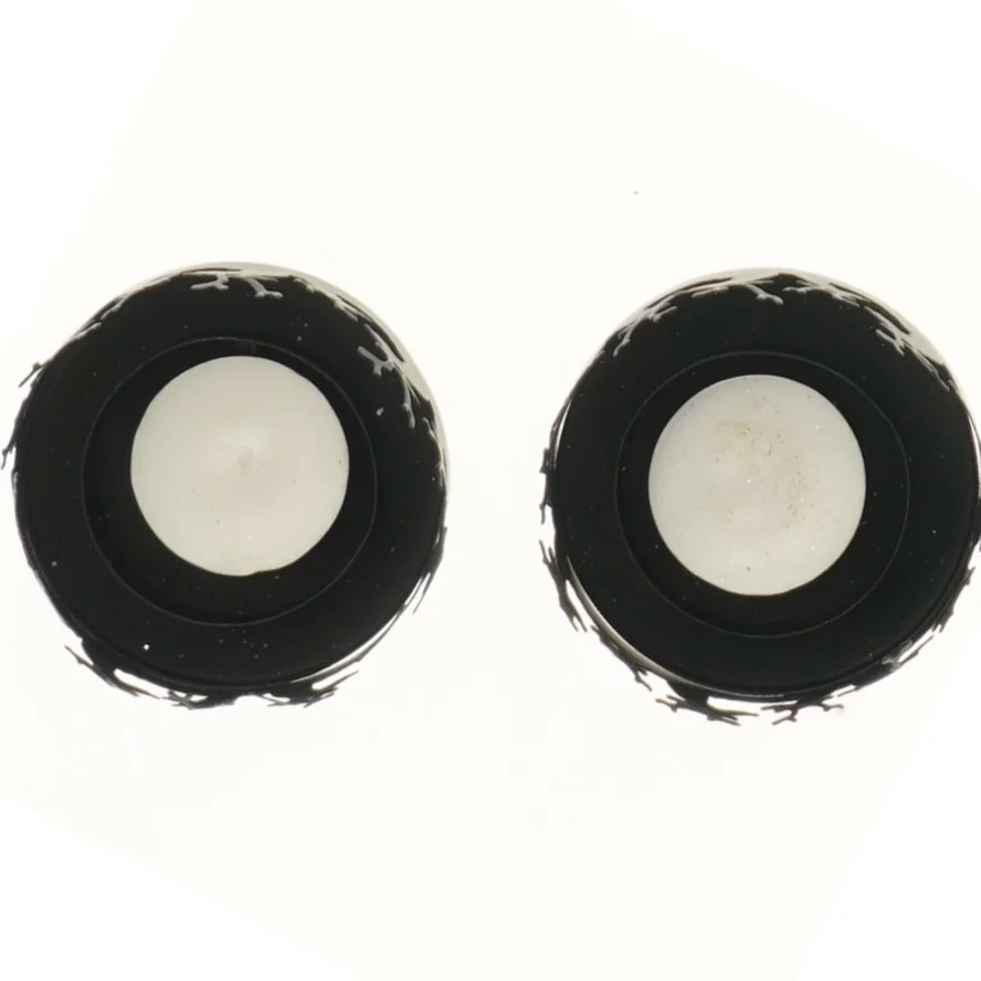 Sæt med to fyrfadsstager med rensdyrmotiv (str. Ø 8 cm)