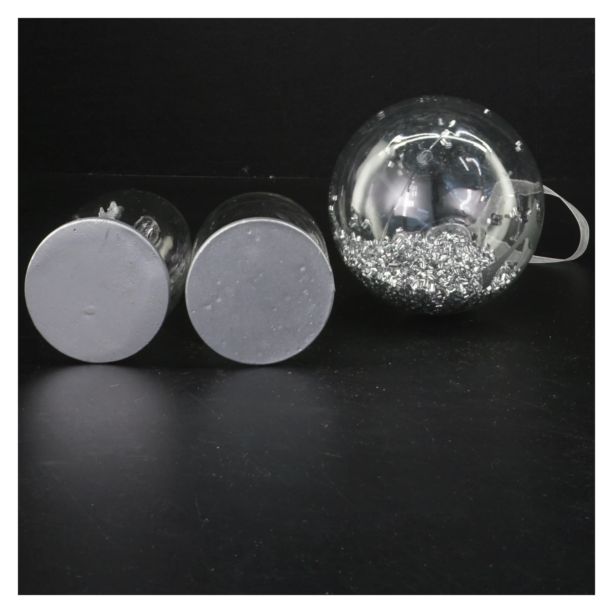 Sølv og glas juledekorationer (str. Ø 10 og 10 cm og 19 cm)