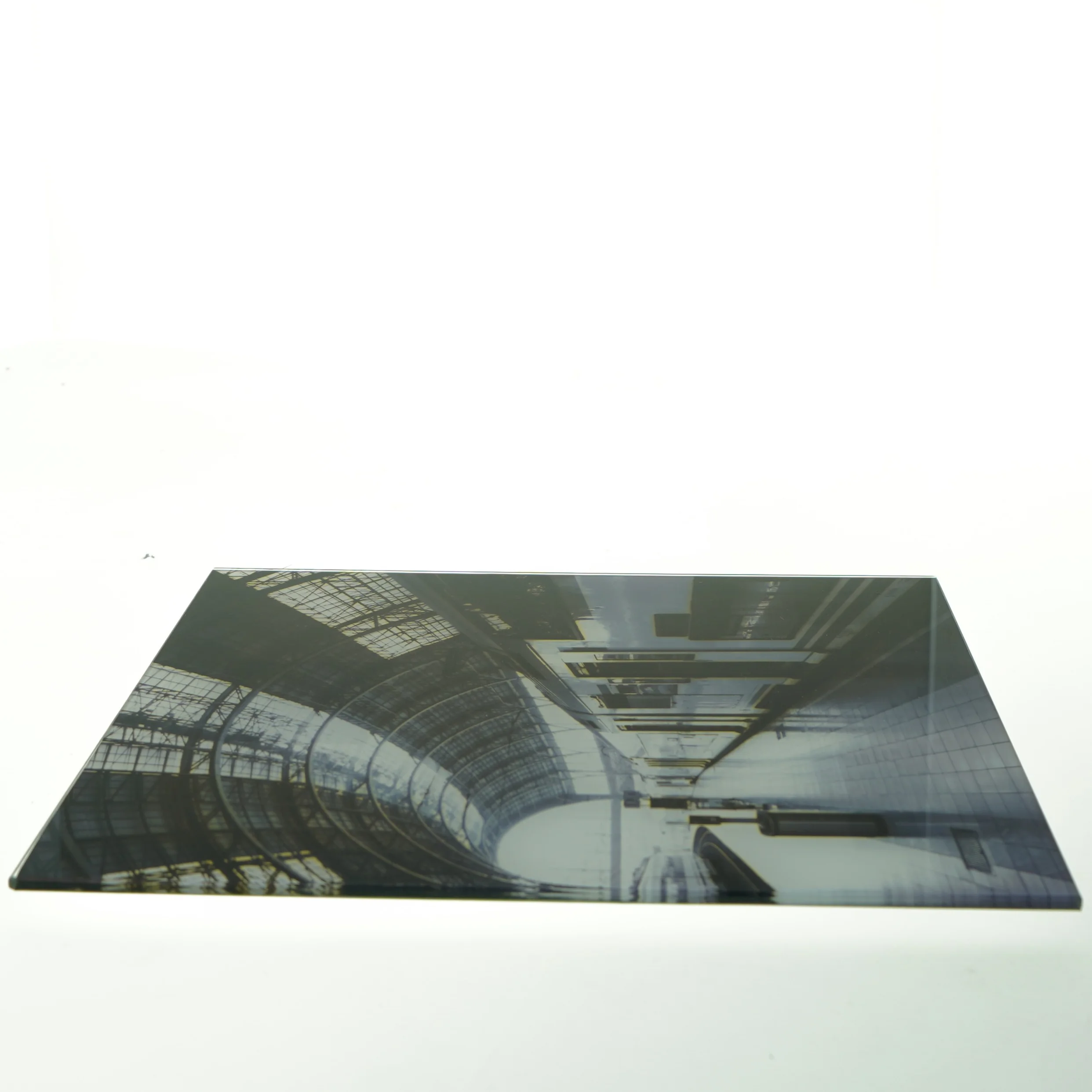 Trykt billede på glas -  af togstation (str. 30 x 30 cm)