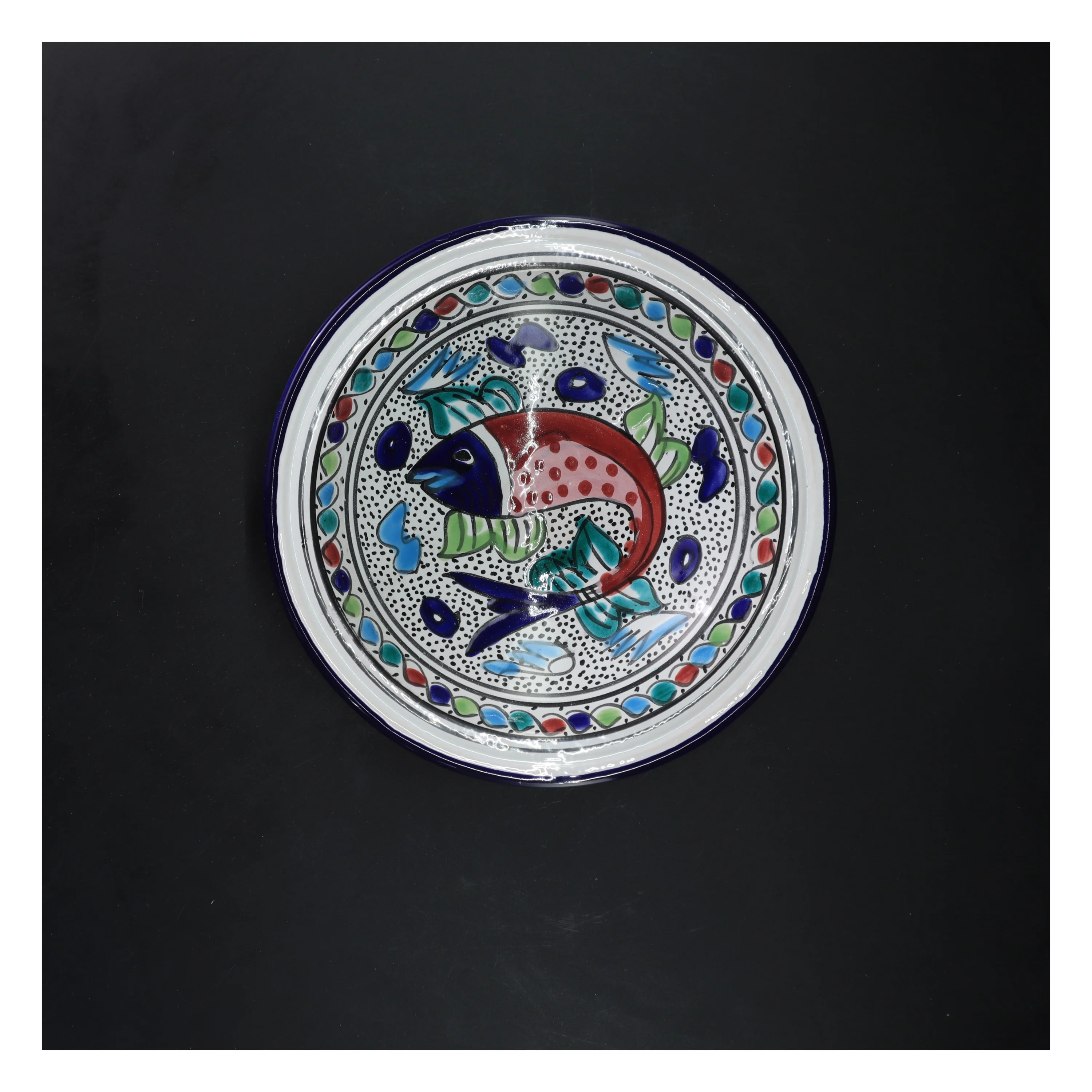 Keramisk skål med farverigt design (str. Ø 22 cm)