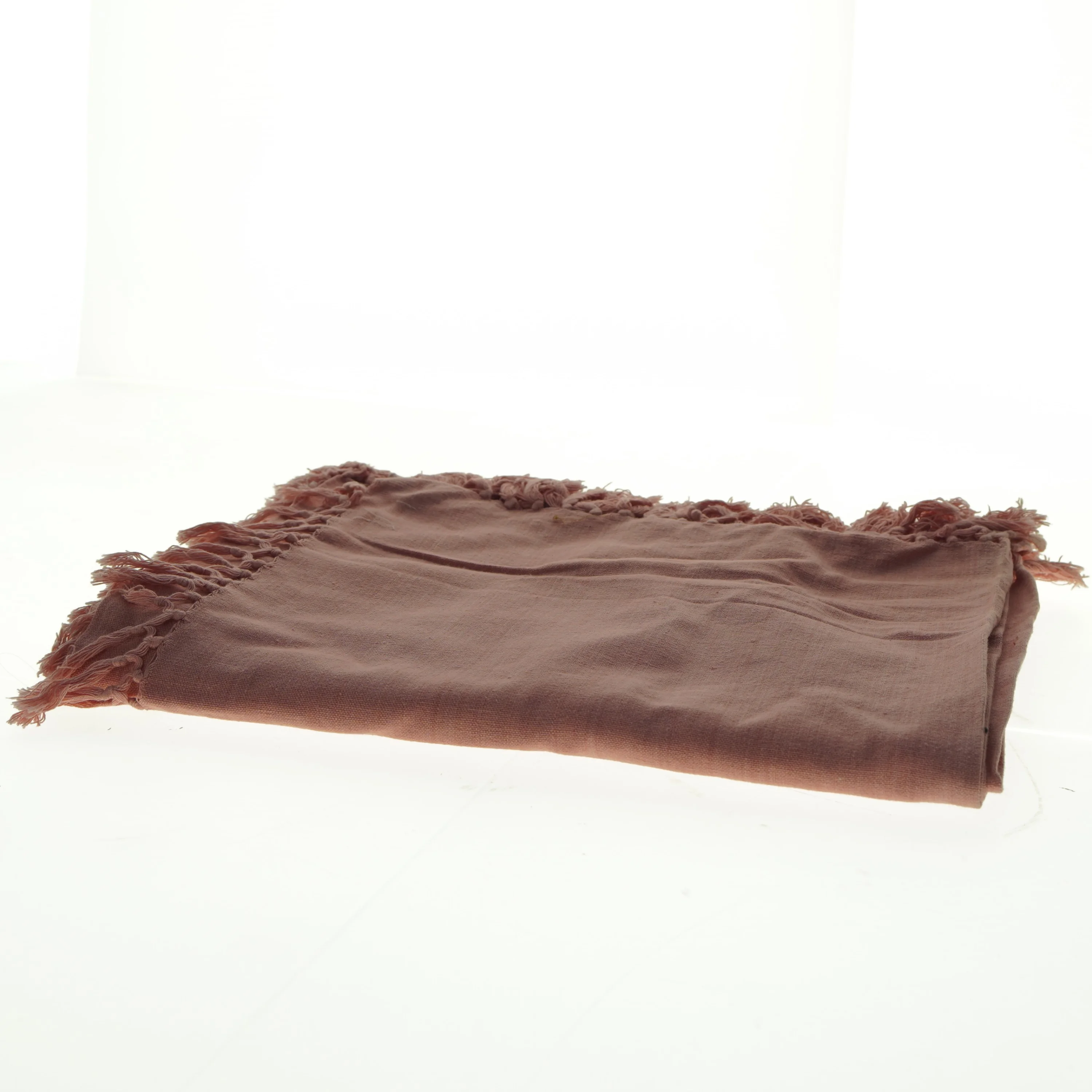 Dug med frynser (str. 175 x 130 cm)