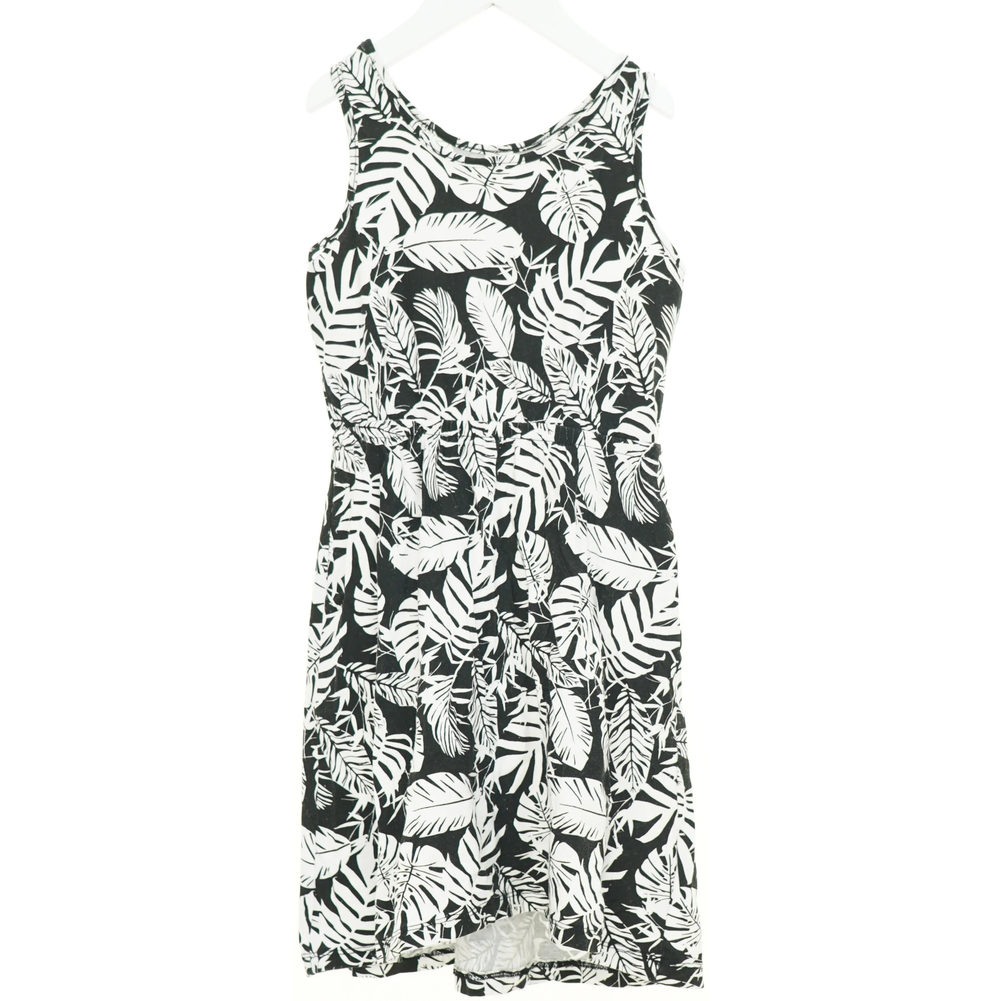 Kjole fra Pepperts (str. 140 cm)