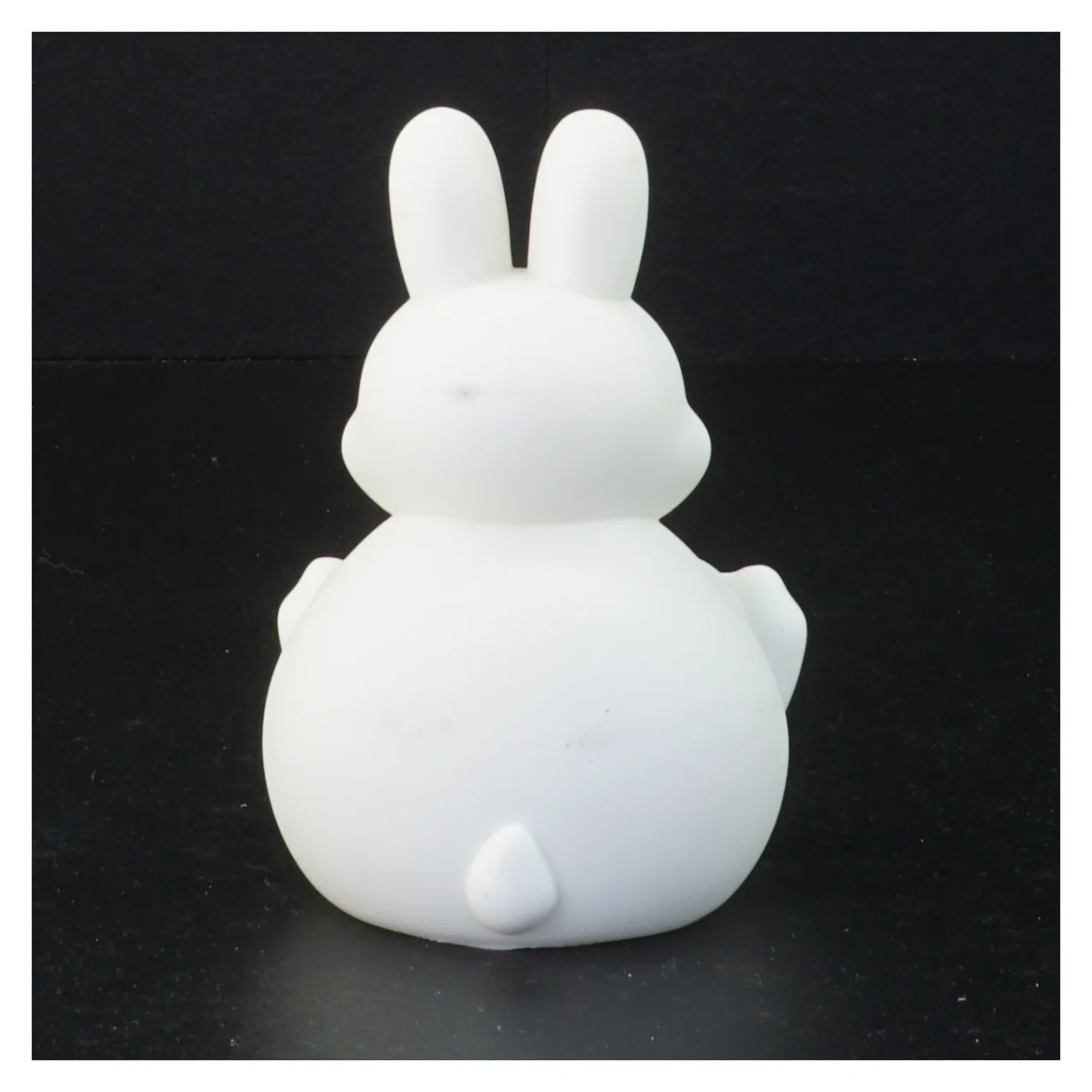 Hvid kanin natlampe (str. 11 x 8 x 7 cm)