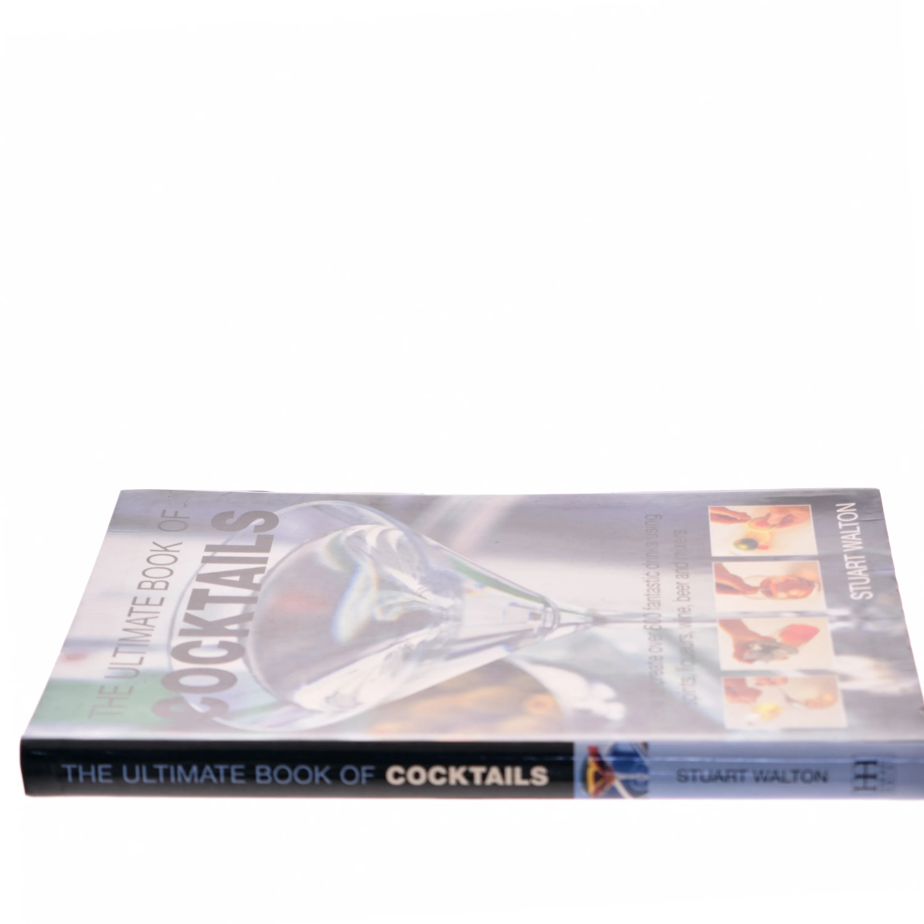 The Ultimate Book of Cocktails af Stuart Walton (Bog)