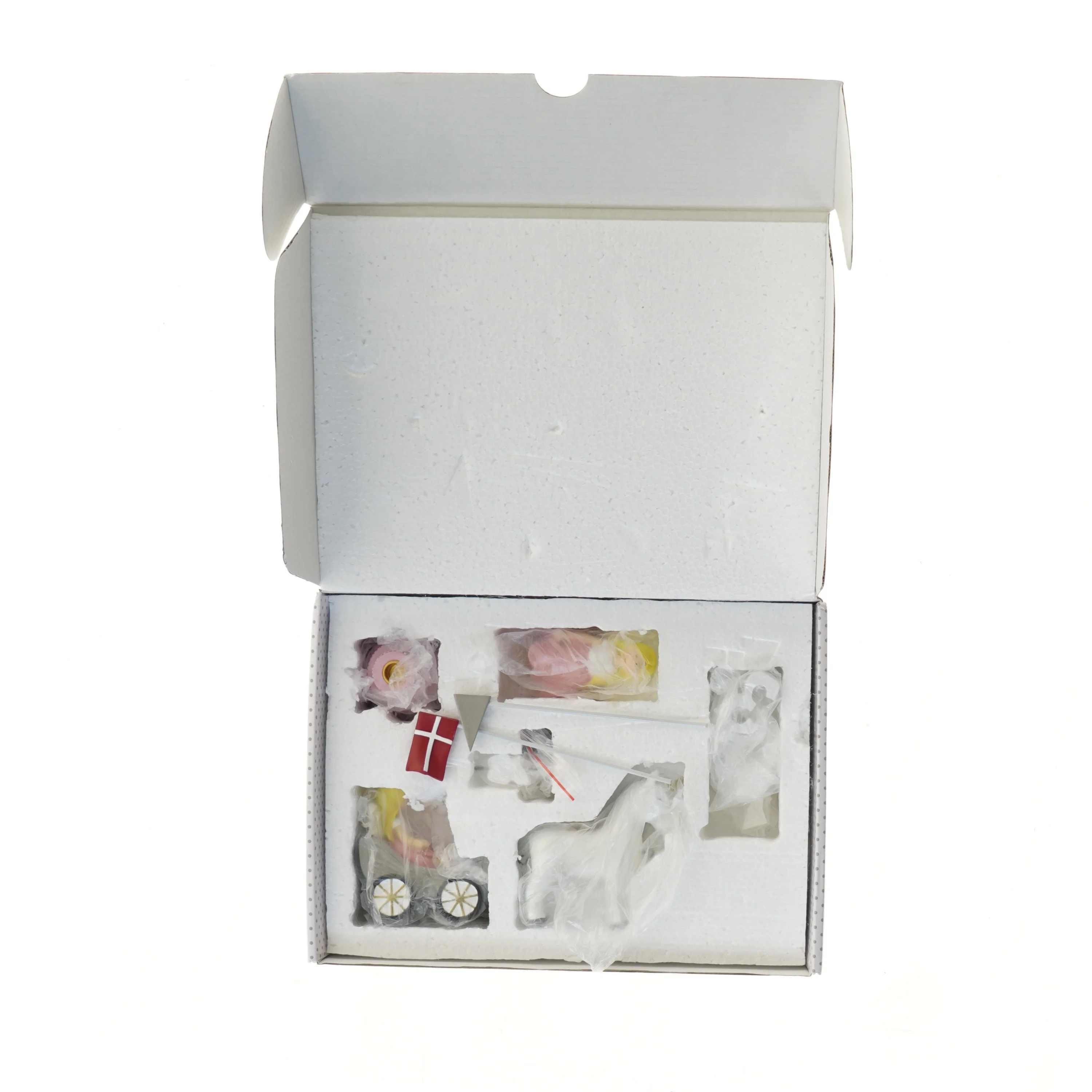 Håndlavet fødselsdagstog fra Kids by Friis (str. 9x24x32 cm)